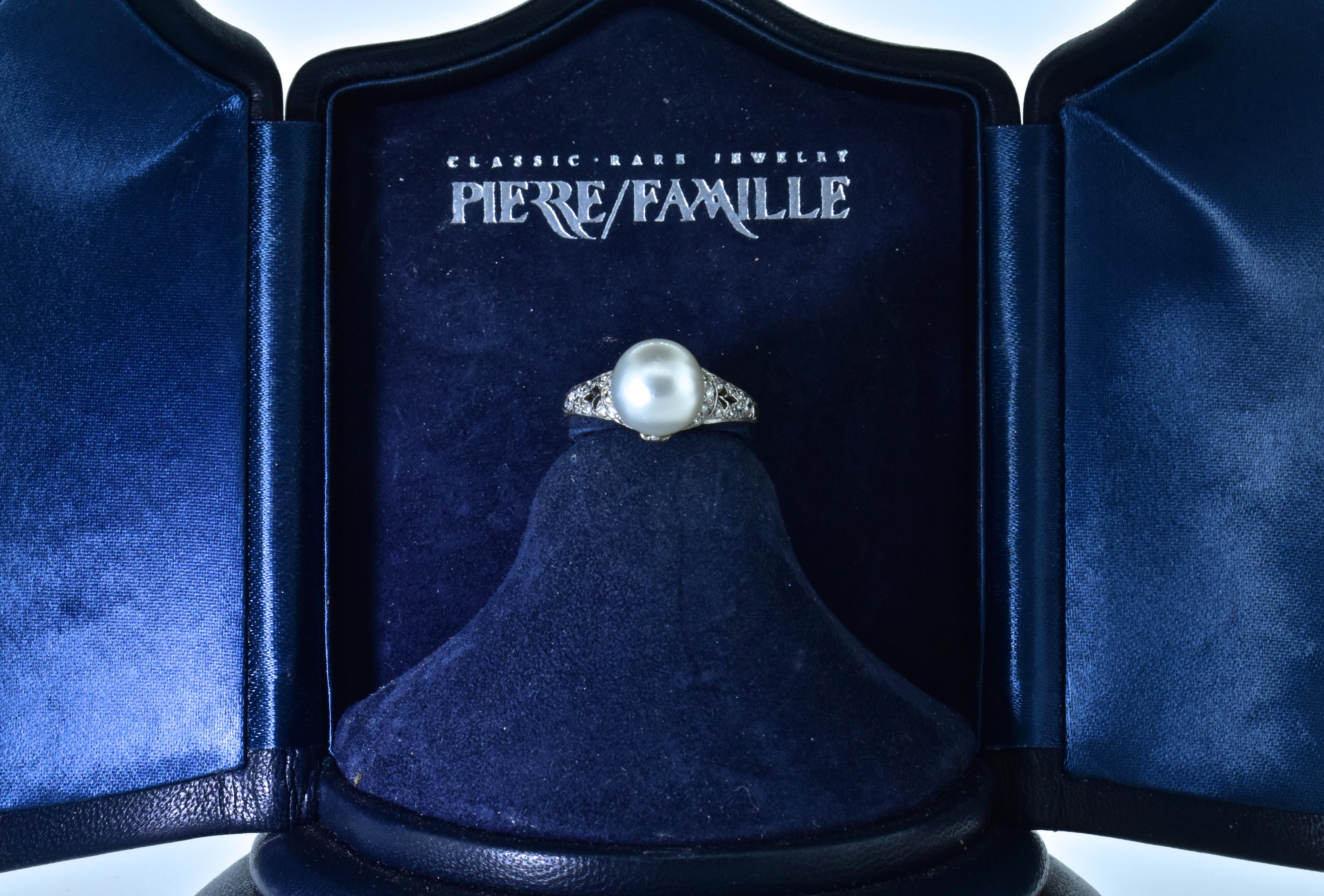 Antique Diamond Ring Centering a Natural Pearl GIA Certified, circa 1910 2