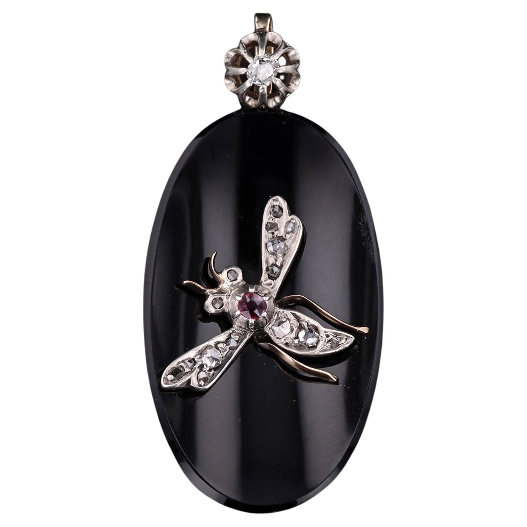 Pendentif ancien en or 14k avec diamant, rubis et onyx en forme d'insecte