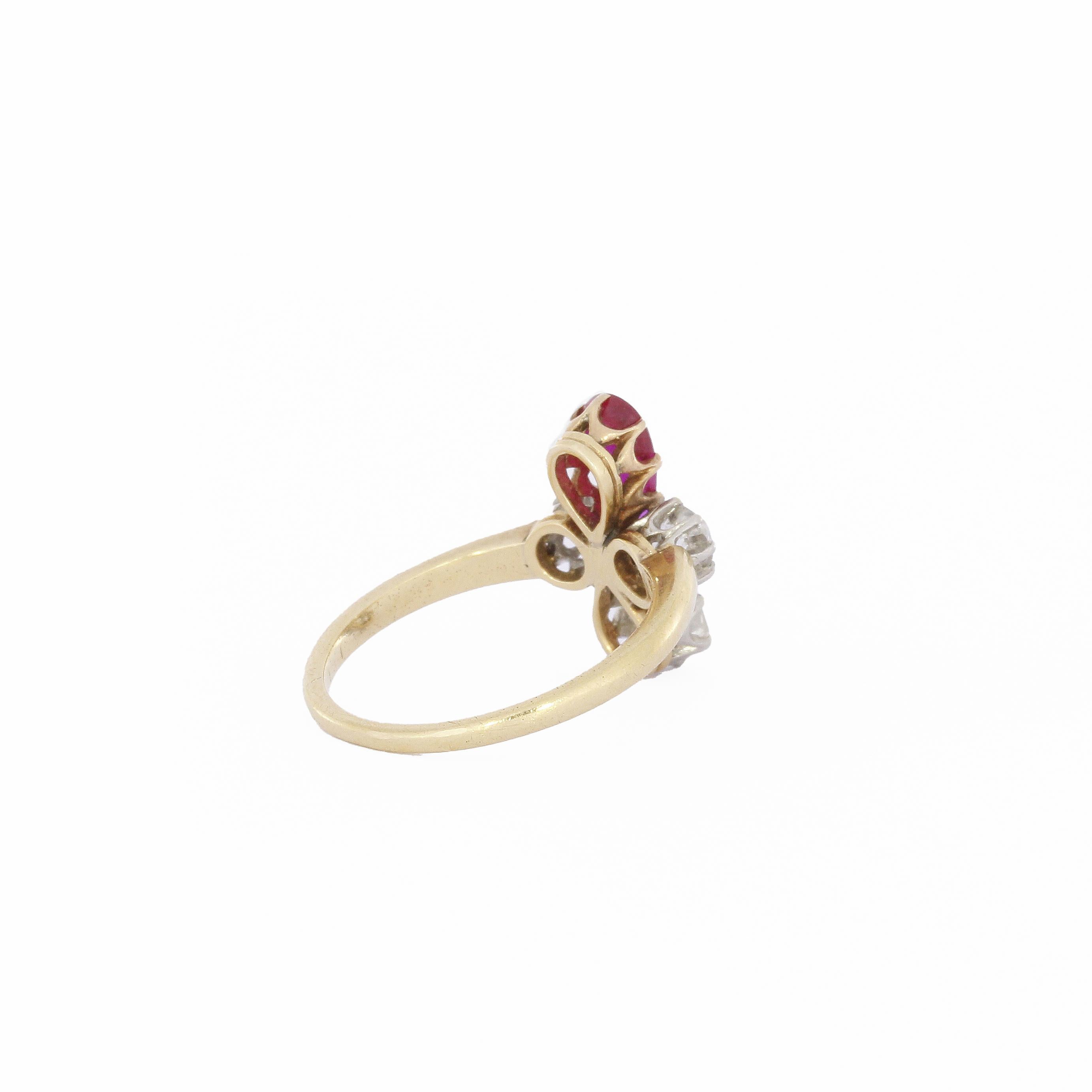 Antiker Diamant-Rubin-Gelbgold-Ring Damen im Angebot