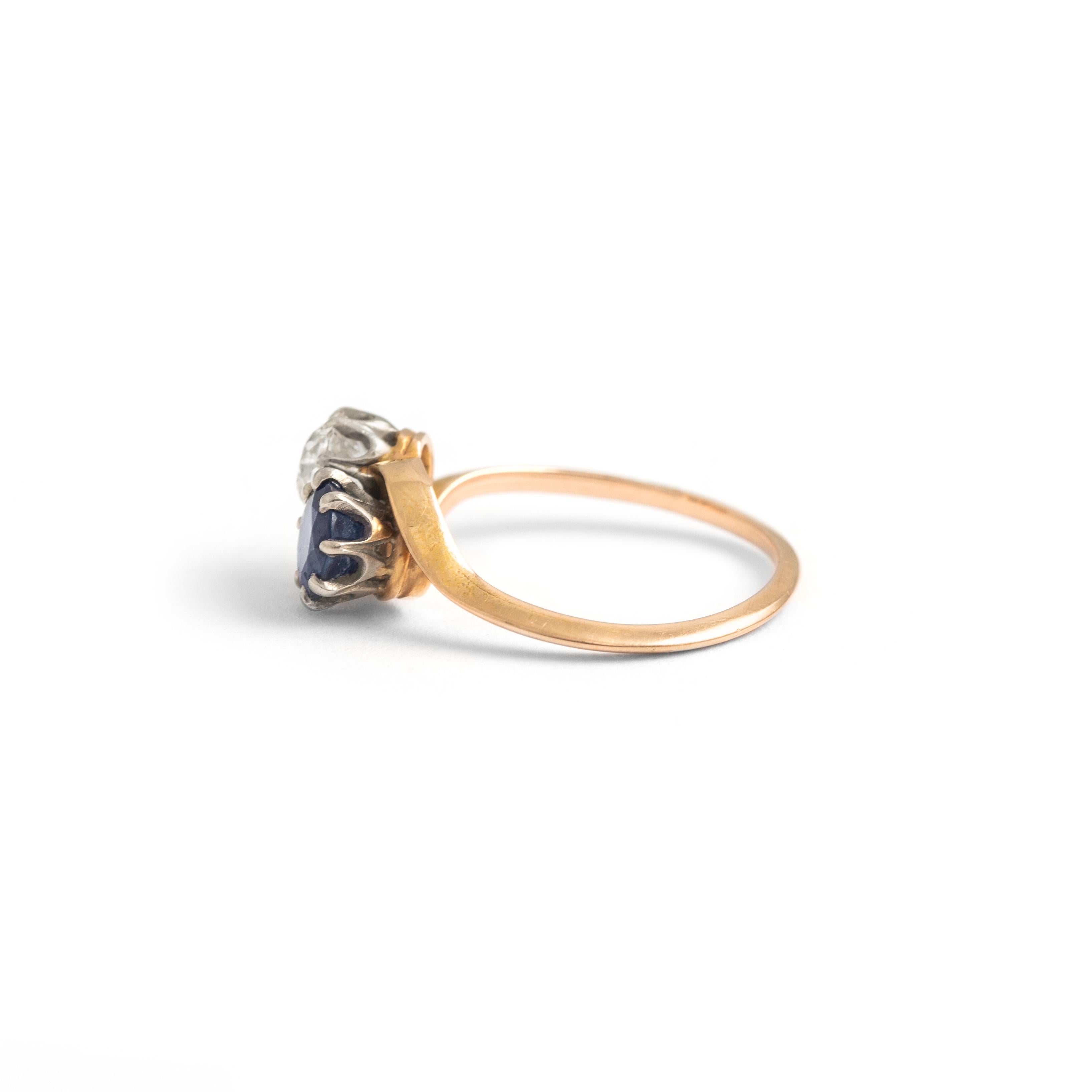 Women's or Men's Antique Diamond Sapphire Toi et Moi Crossover Gold Ring For Sale