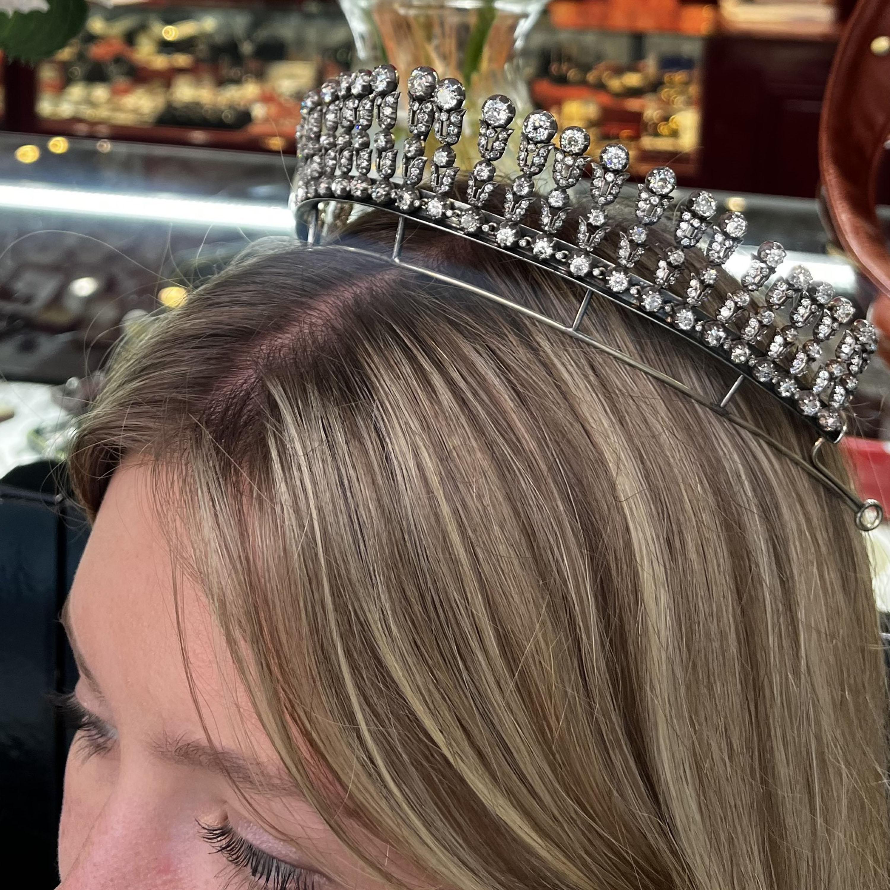 Antike Diamant-Silber-Upon-Gold-Tiara-Halskette, 35,44 Karat, um 1900 (Alteuropäischer Brillantschliff)