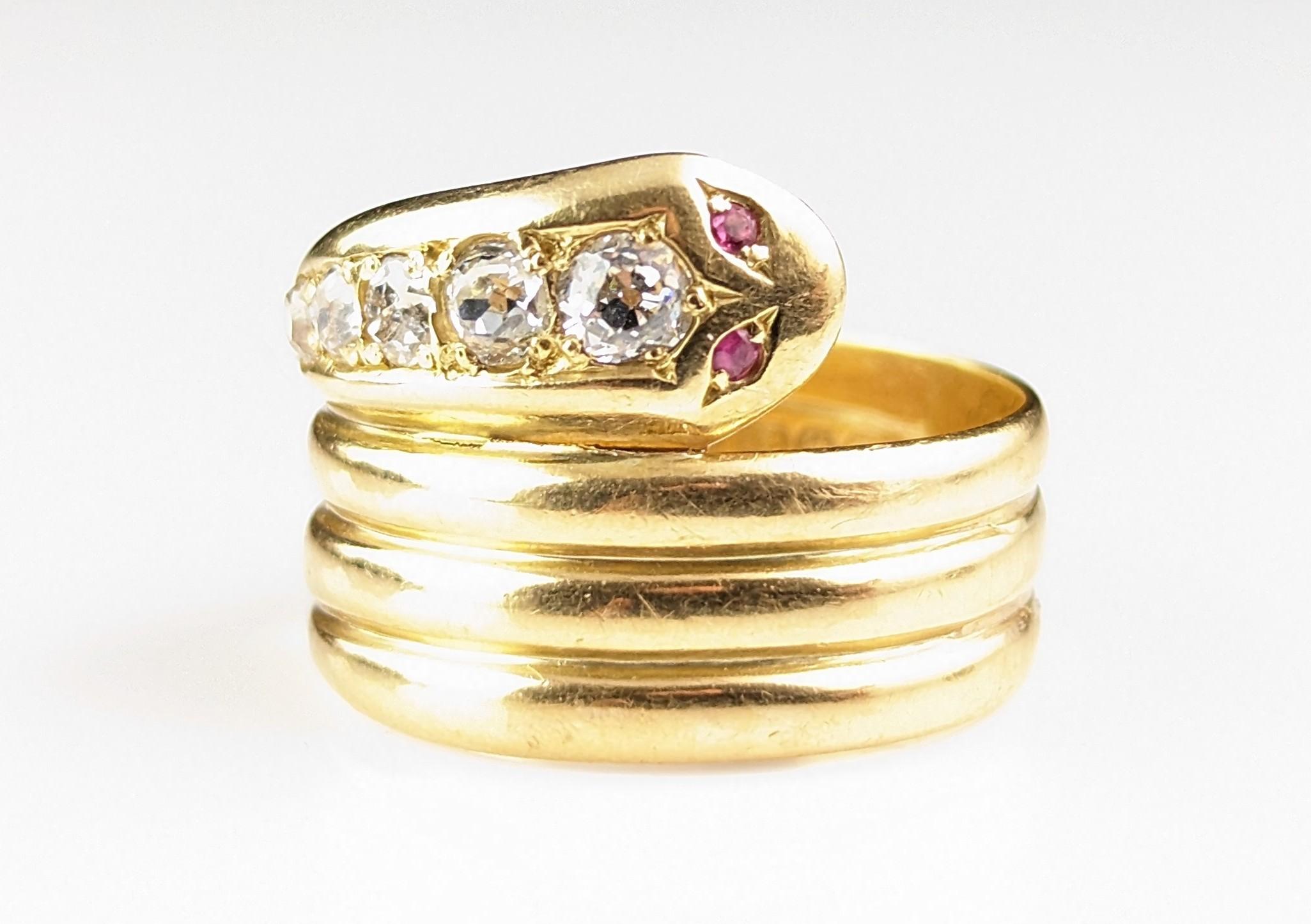 Antique Diamond snake ring, 18k yellow gold, Ruby eyes  For Sale 3