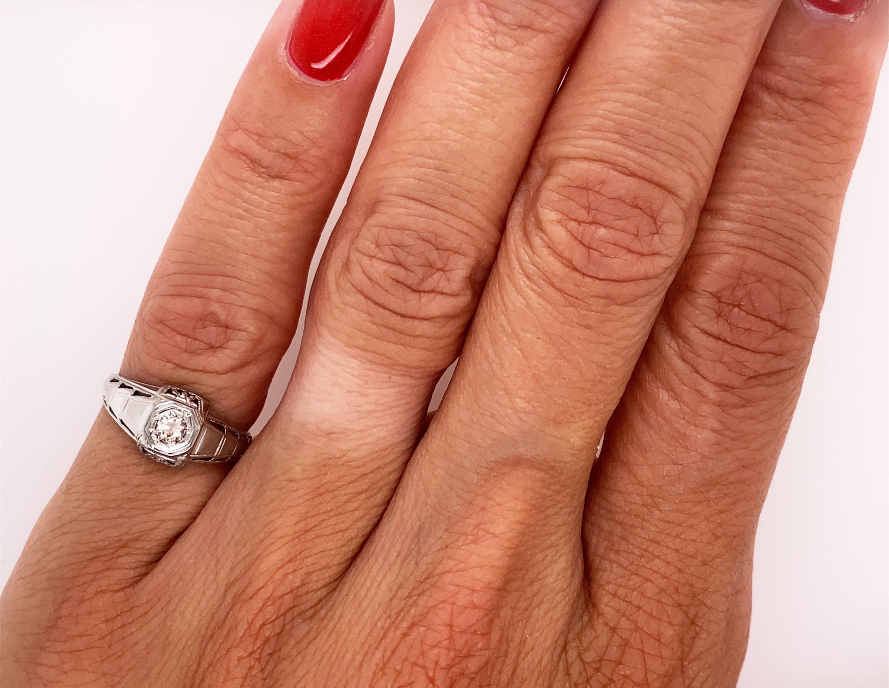 Art Deco Diamond Engagement Ring .12ct Old European Cut Original 1930's Antique For Sale 3
