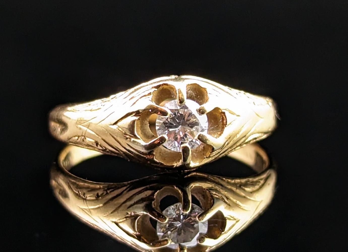 Antiker Diamant Solitär-Ring, 18 Karat Gelbgold (Viktorianisch) im Angebot