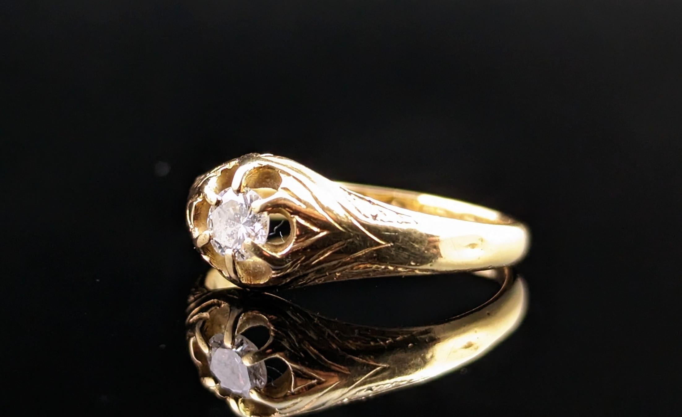 Antiker Diamant Solitär-Ring, 18 Karat Gelbgold im Angebot 3