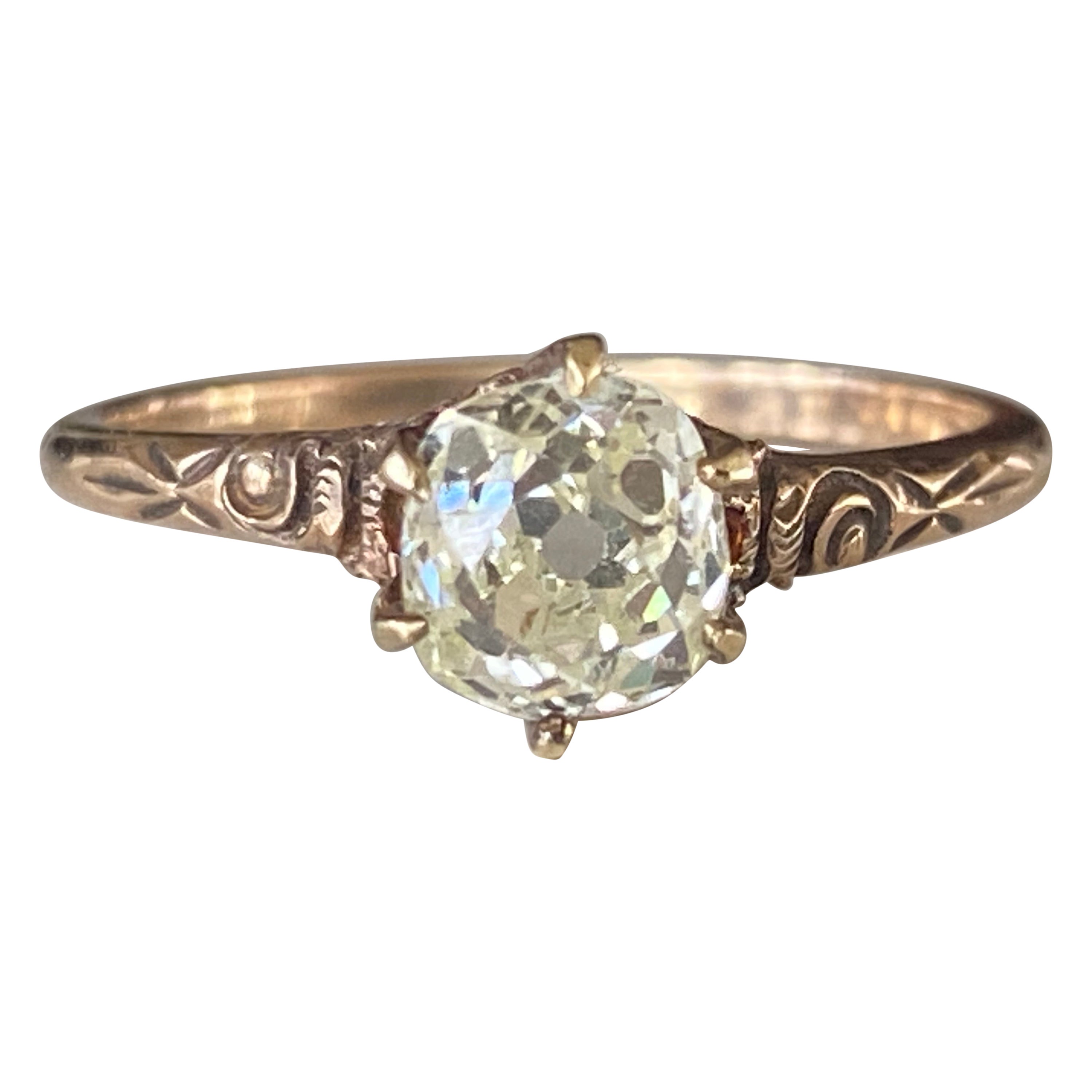 Anello solitario con diamante antico