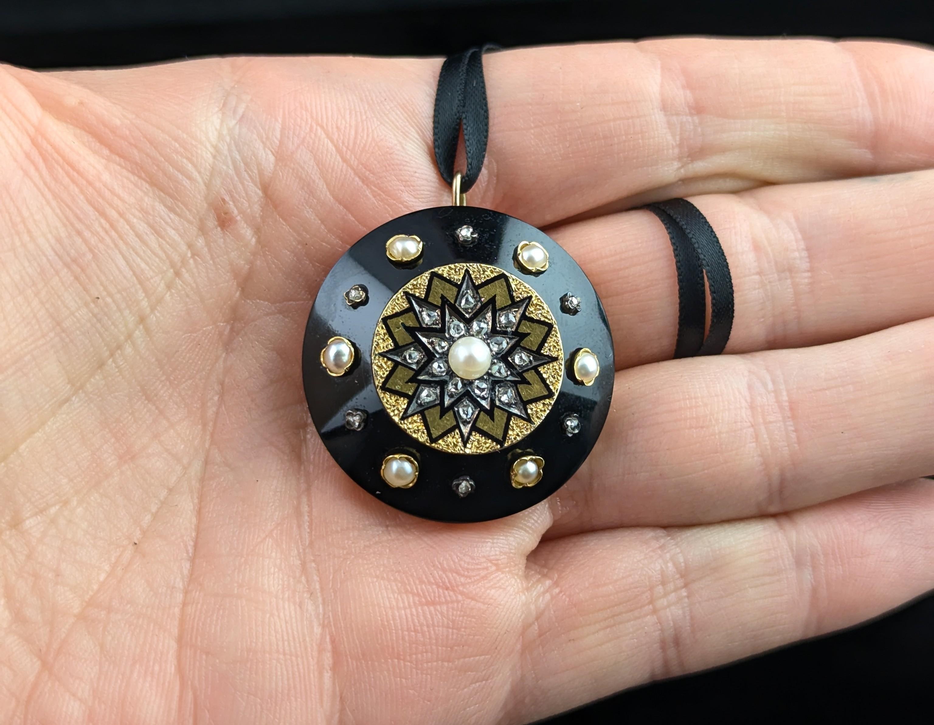 Antique Diamond Star pendant brooch, 15k gold, Onyx and black enamel 6