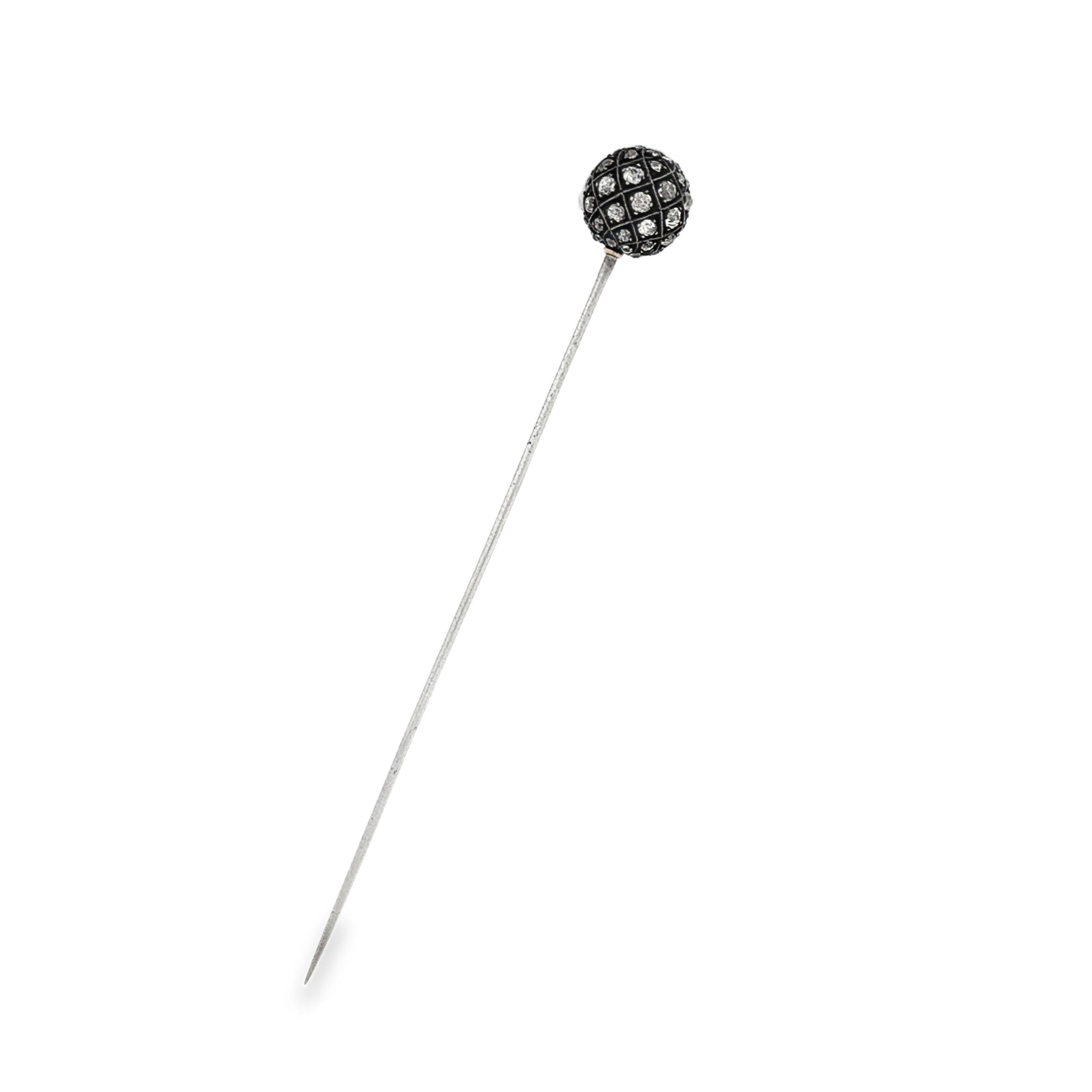 Taglio rotondo Spilla a bastone con diamante antico in vendita