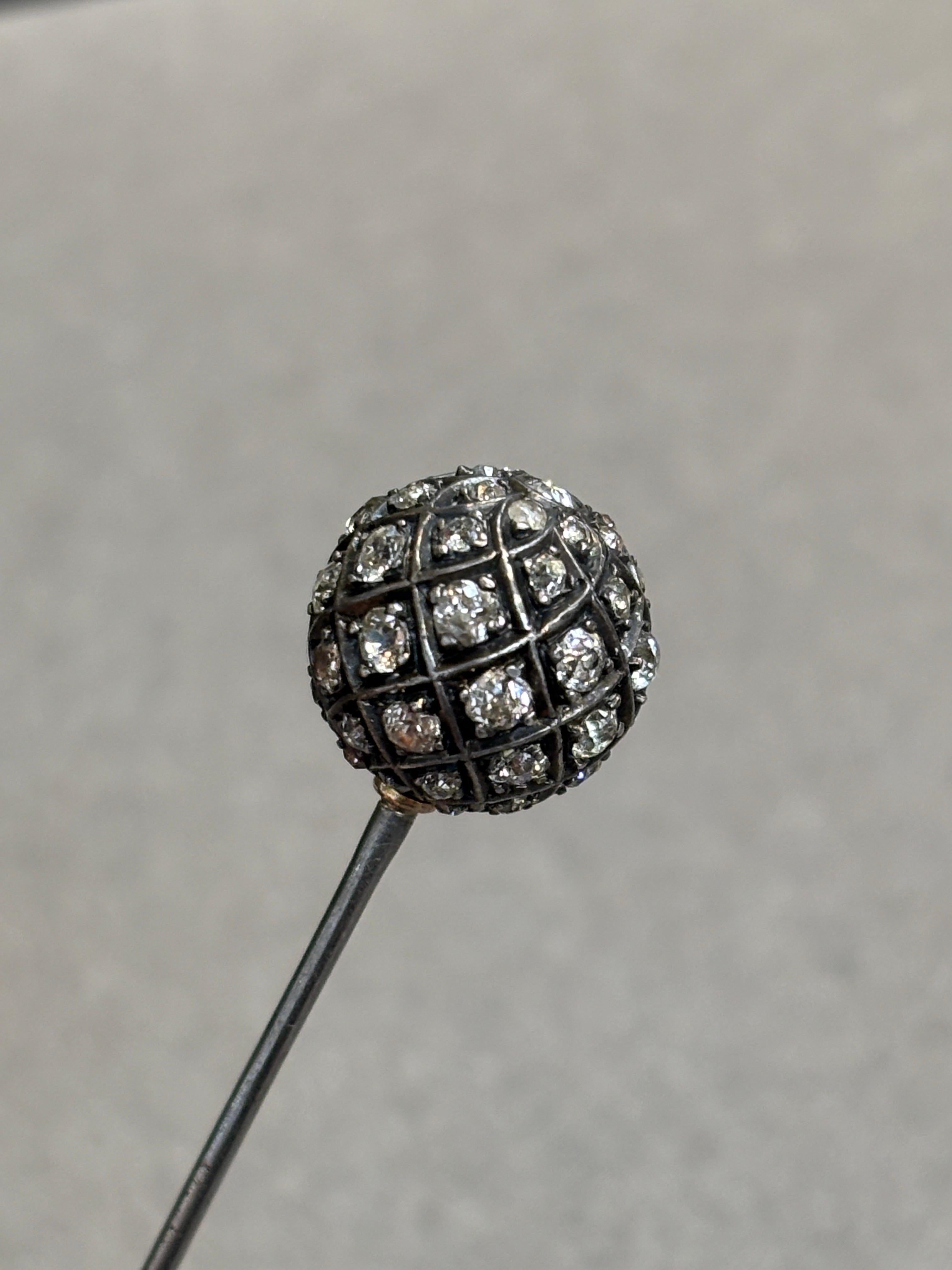 Spilla a bastone con diamante antico in vendita 1