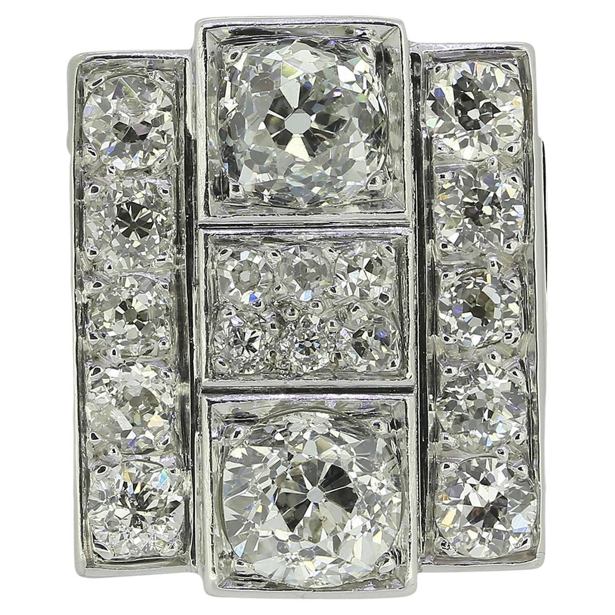Anillo de diamantes antiguos en venta