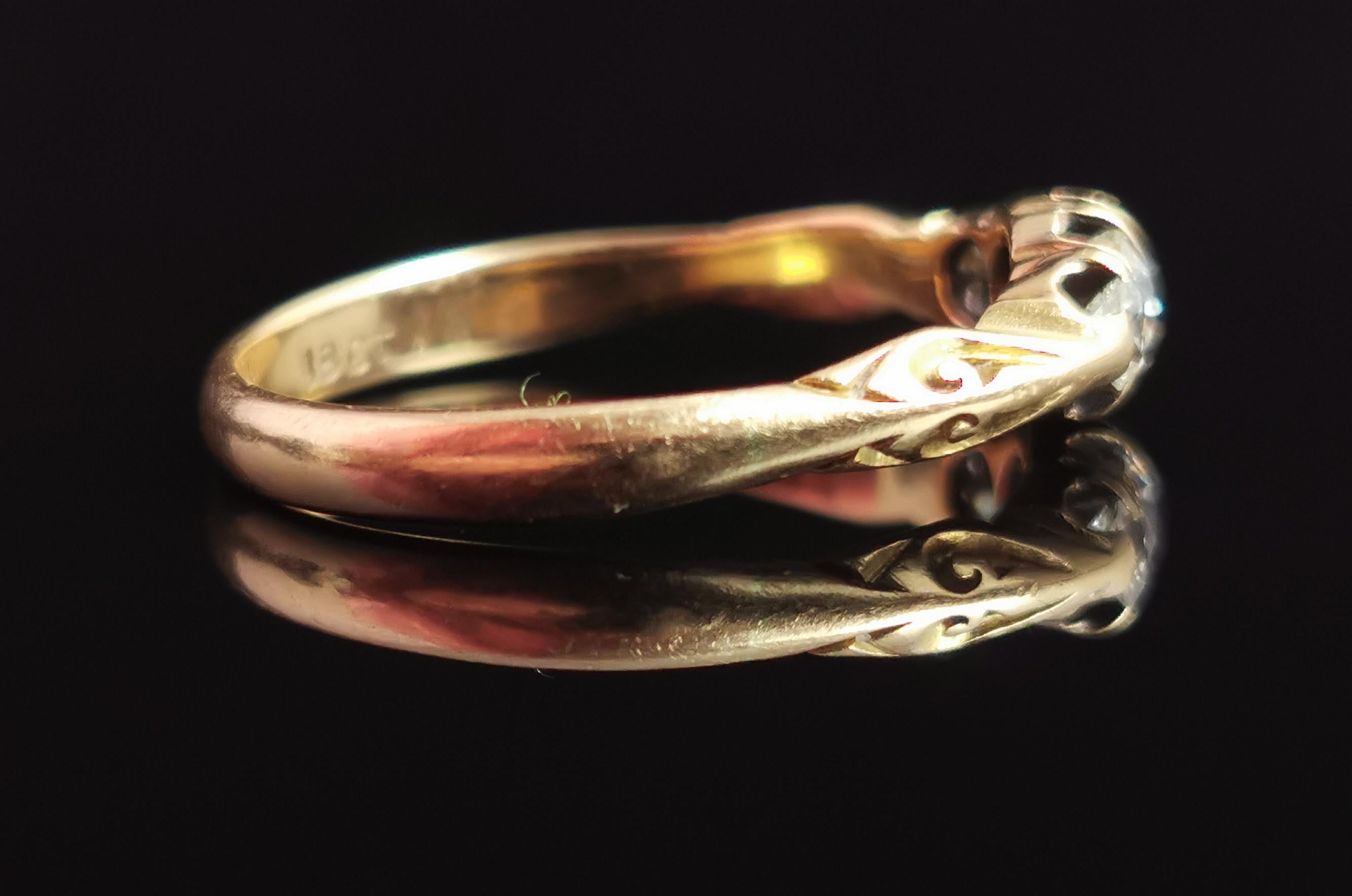 Women's Antique Diamond Three Stone Ring, 18k Yellow Gold