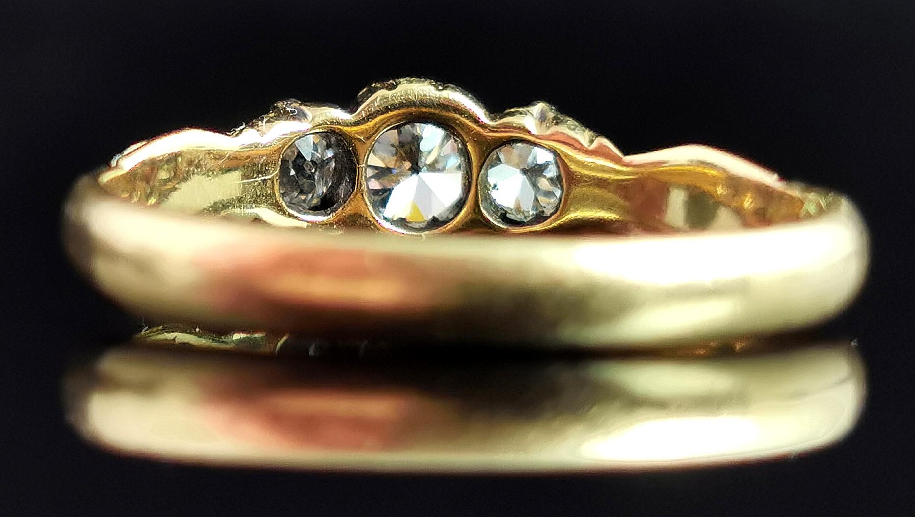 Antique Diamond Three Stone Ring, 18k Yellow Gold 1