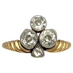 Antiker Diamant-Trefoil-Ring aus Platin mit 14 Karat Gold