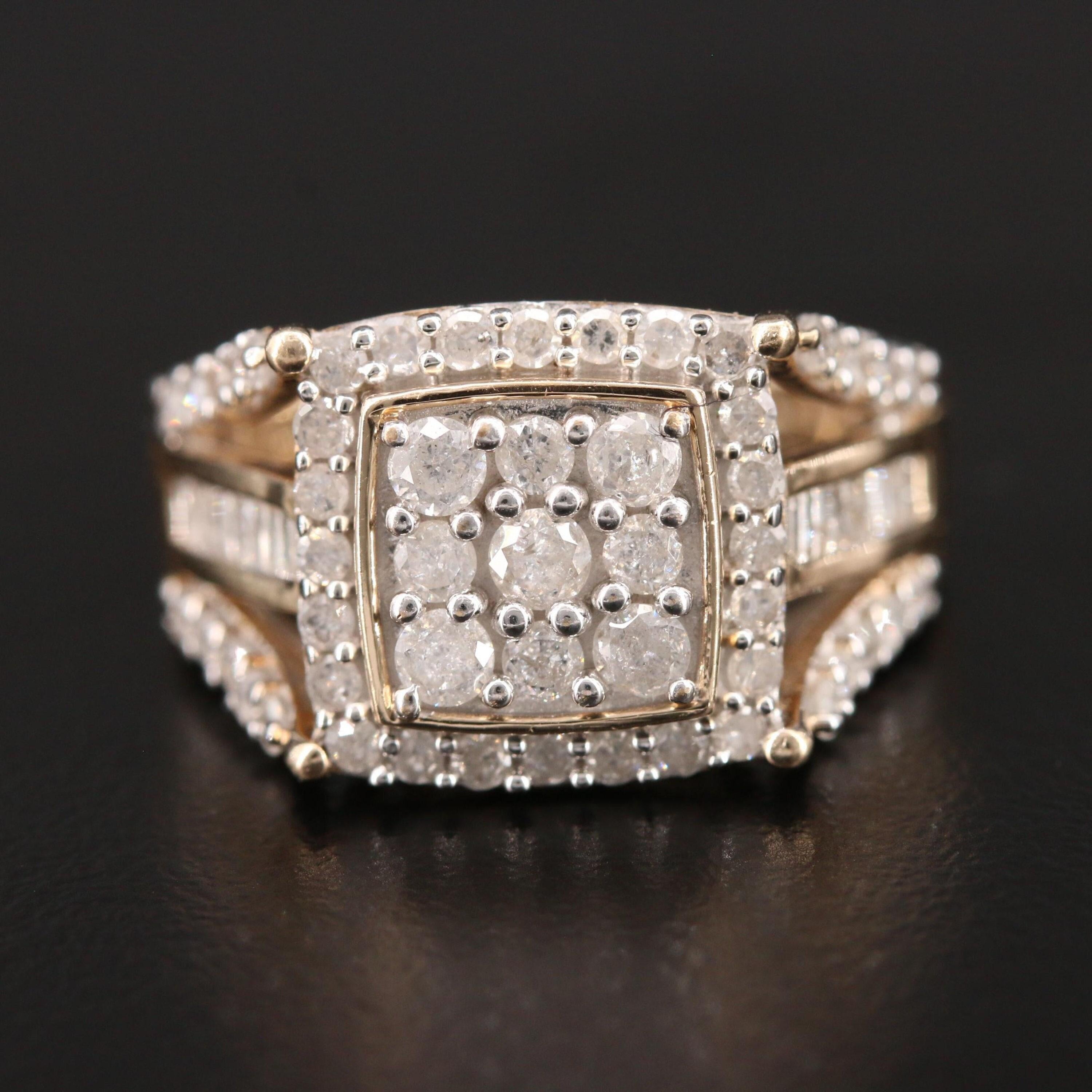 Im Angebot: Antiker natürlicher Diamant-Verlobungsring in 18K Gold, Vintage Cocktail Ring () 2