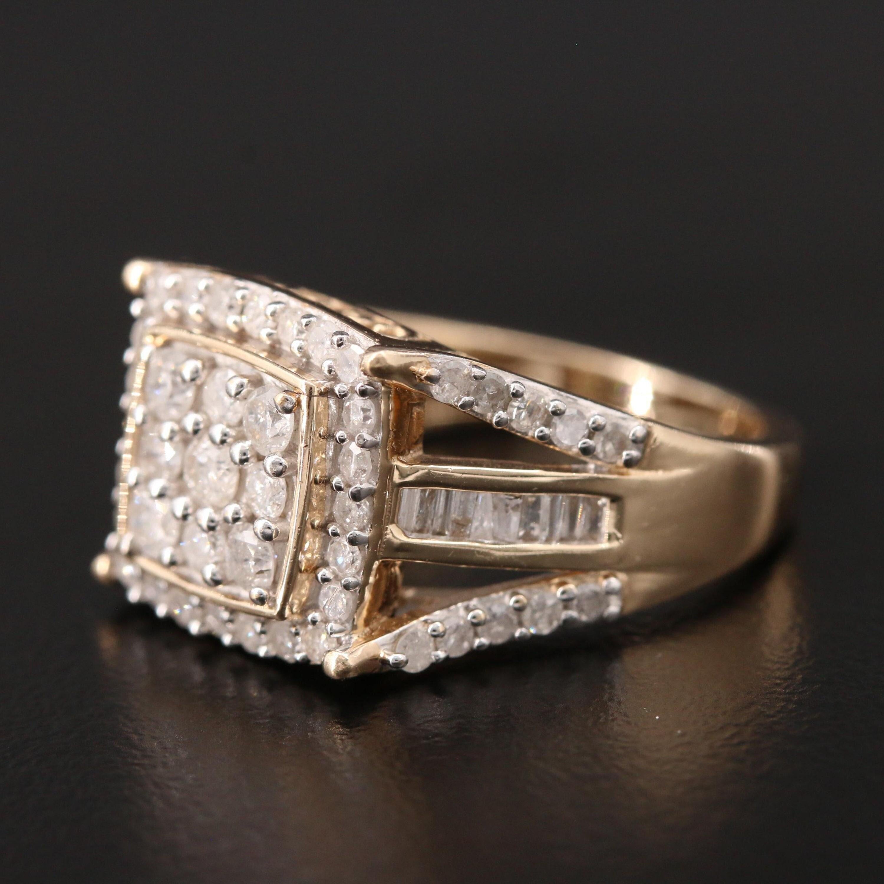 Im Angebot: Antiker natürlicher Diamant-Verlobungsring in 18K Gold, Vintage Cocktail Ring () 3