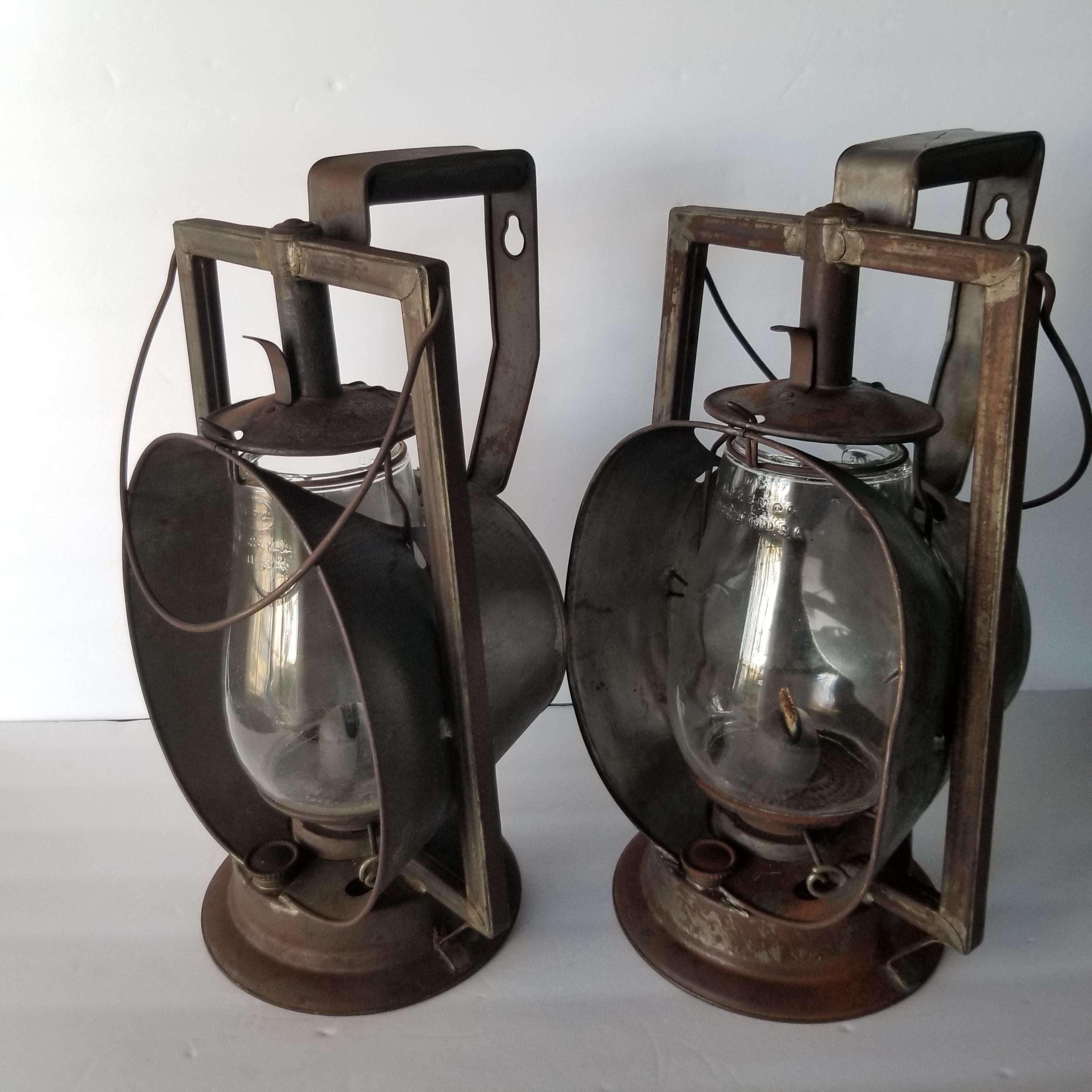 Antique Dietz Acme Large Inspector Lamp Two Railroad Lanterns New York 1900s 1