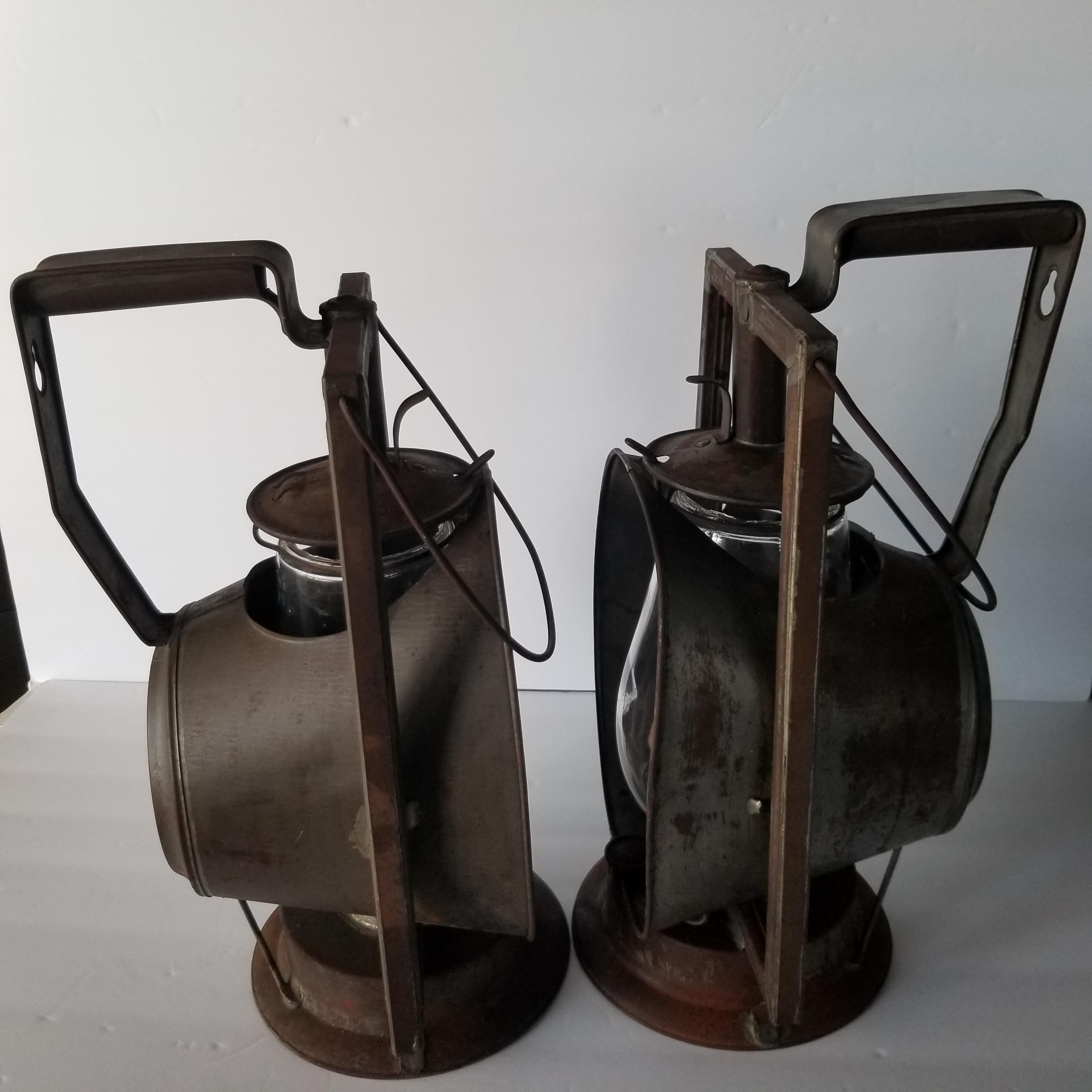 Antique Dietz Acme Large Inspector Lamp Two Railroad Lanterns New York 1900s 3