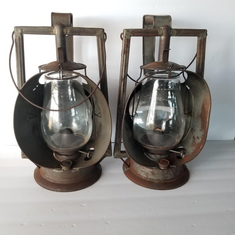 Antique Dietz Acme Large Inspector Lamp Two Railroad Lanterns New York  1900s at 1stDibs | dietz railroad lantern price guide, dietz acme inspector  lamp new york usa, vintage dietz railroad lantern