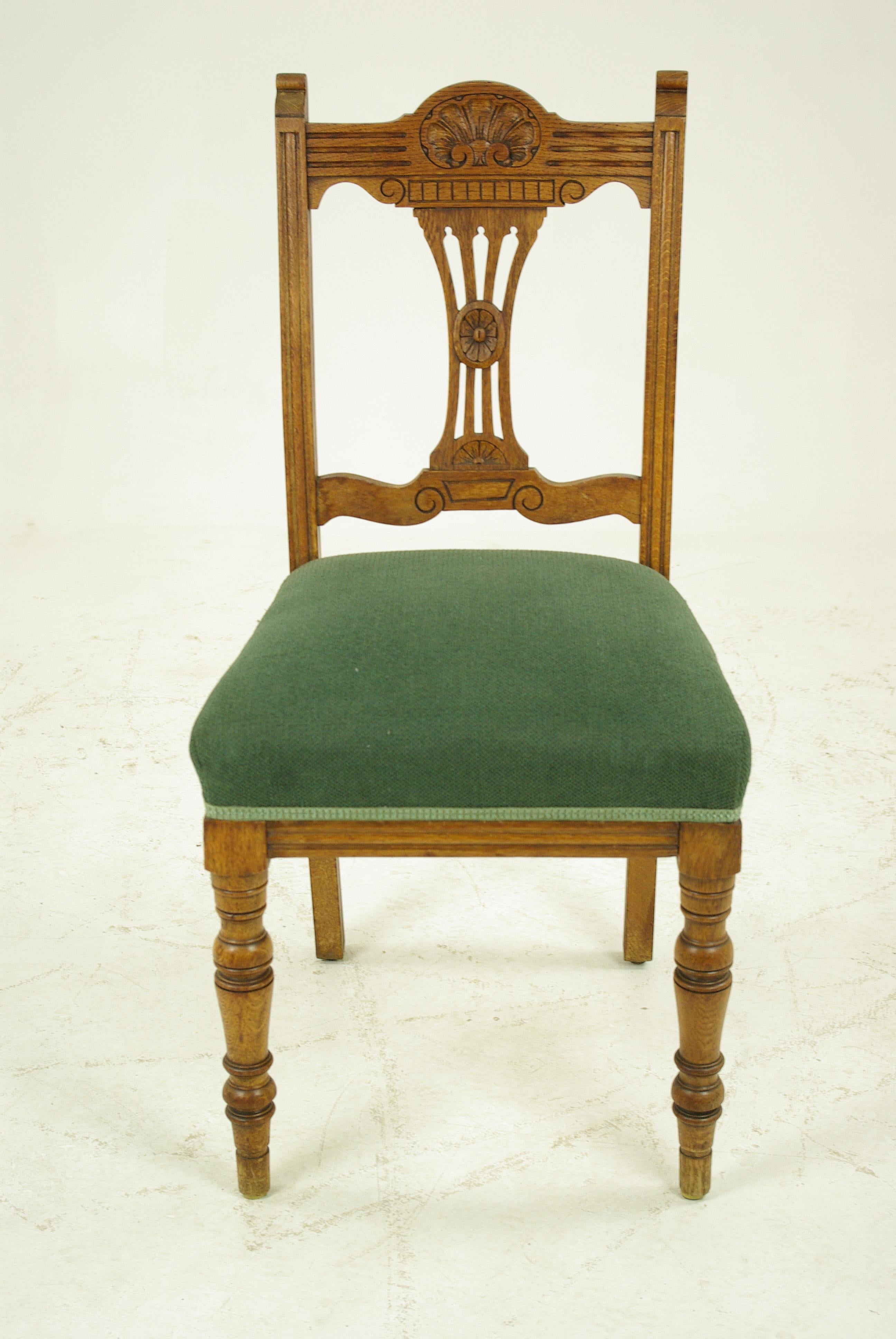 Antique dining chairs, upholstered chairs, 4 dining chairs, Scotland 1900, antique furniture, B1435

Scotland 1900
Solid oak
Lovely carved shaped top rail
Carved center splat with shaped uprights
Upholstered in a green mohair fabric
Sitting