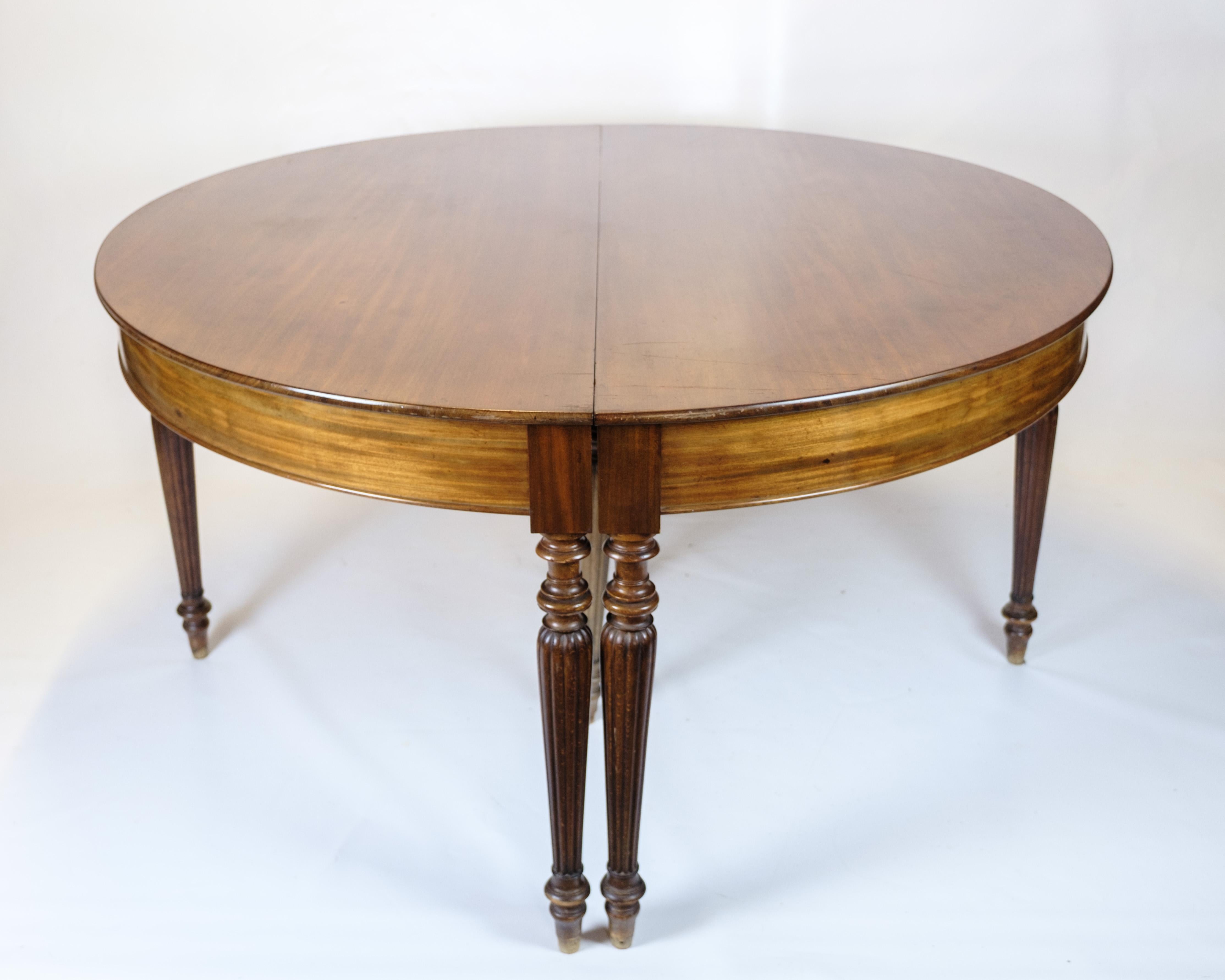 Mesa de comedor antigua de caoba de la década de 1840 Caoba en venta