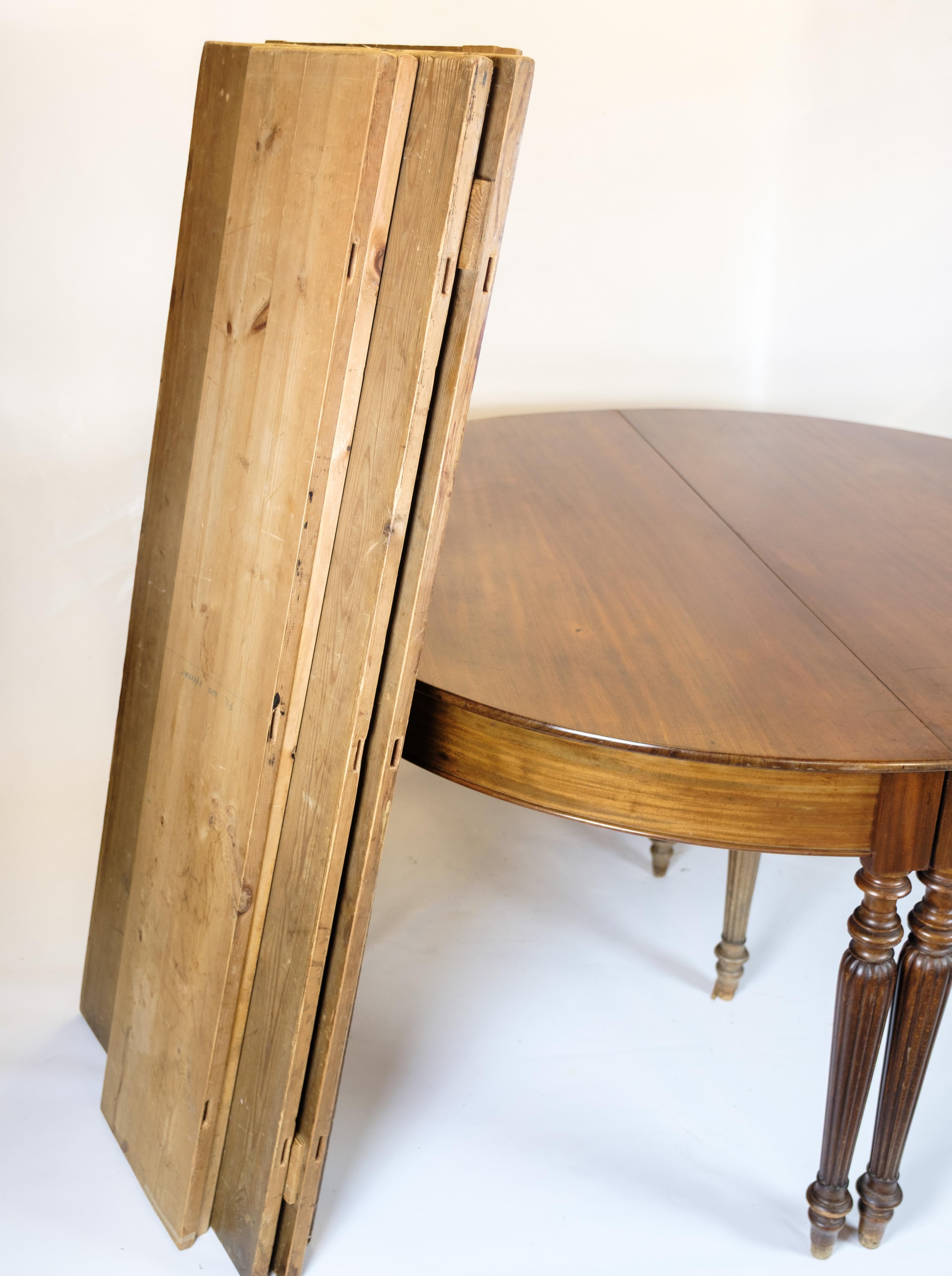 Mesa de comedor antigua de caoba de la década de 1840 en venta 1