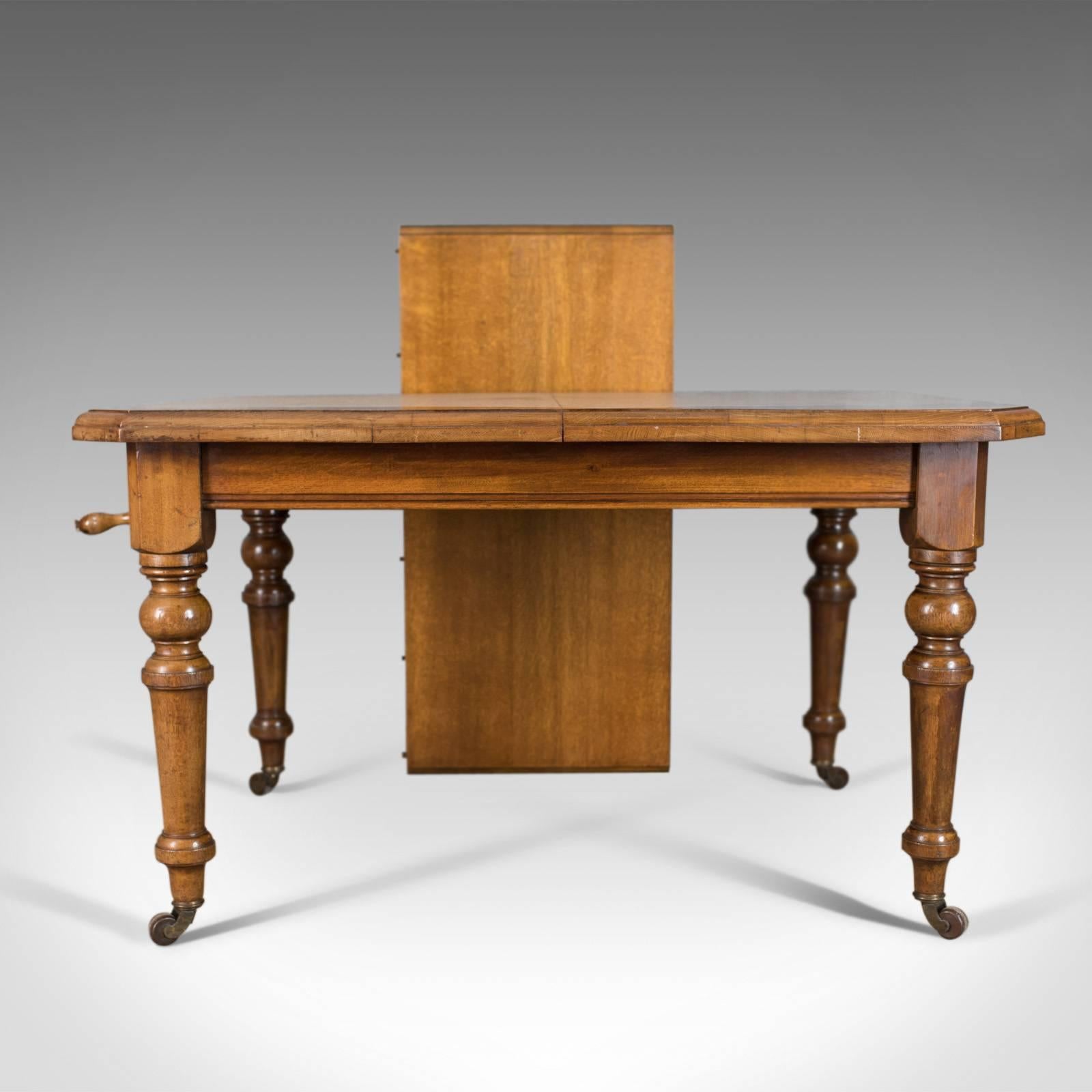 Antique Dining Table, Scottish, Oak, Extending, Seats Six, Matthew Lawson In Good Condition In Hele, Devon, GB