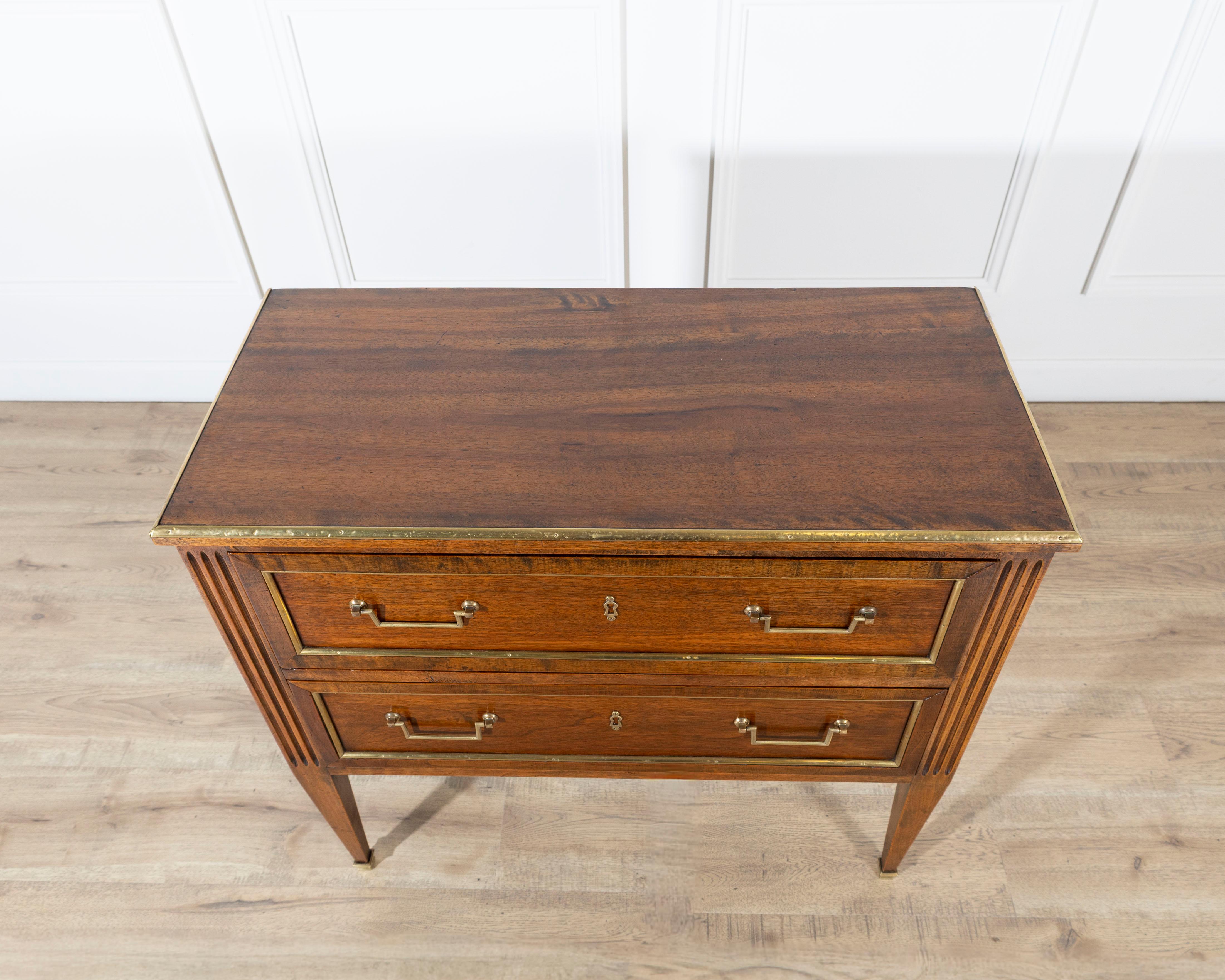 Antique Directoire Chest Of Drawers Commode For Sale 3