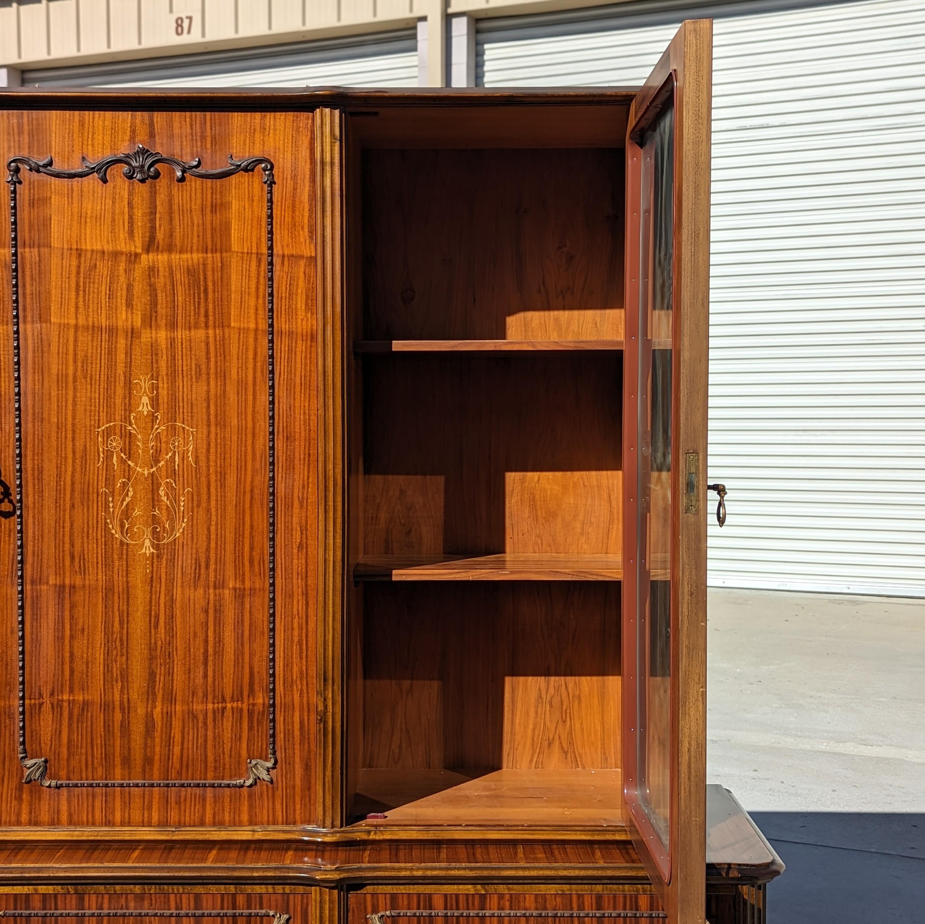 Vitrina Antigua, Armario Buffet para China, Patas de Madera Torneadas, Cristal en venta 10