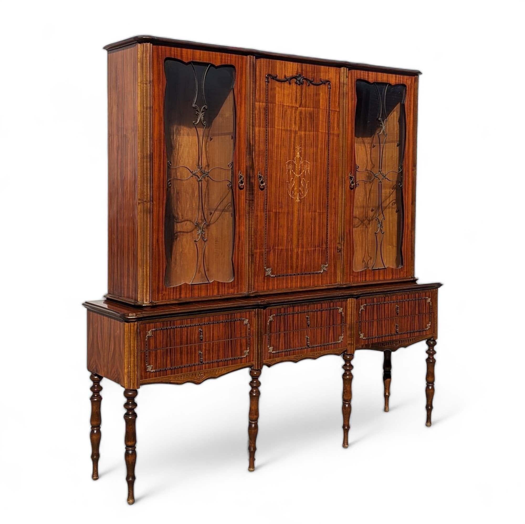 Vitrina Antigua, Armario Buffet para China, Patas de Madera Torneadas, Cristal en venta 1