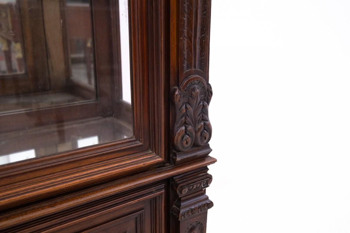 19th Century Antique display cabinet from around 1880, France. For Sale