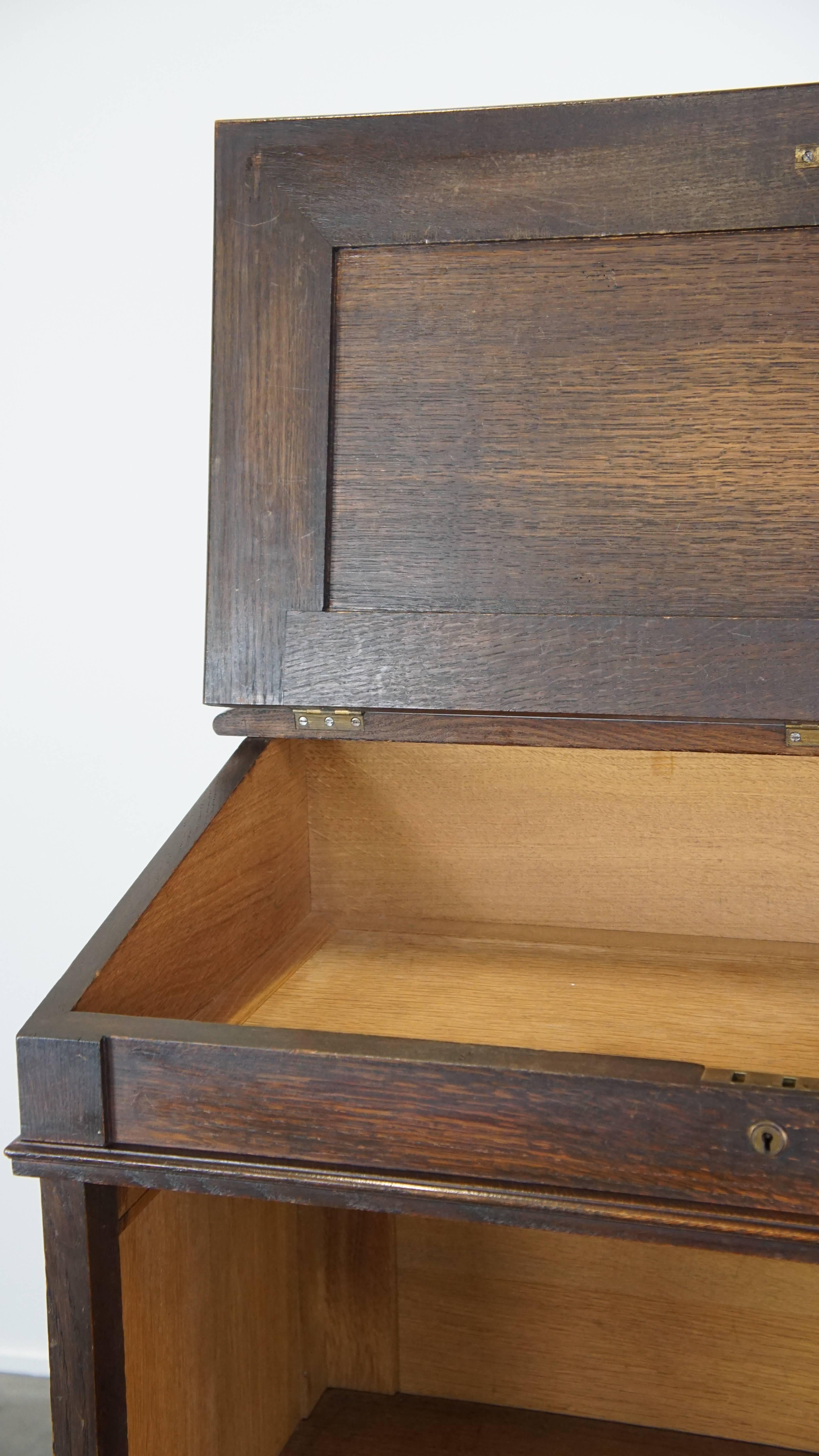 Vetrina antica / Leggio / Vetrina in Oak con porta in vetro in vendita 6