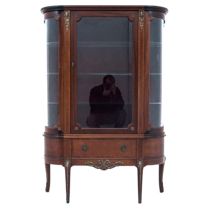 Antique Display Cabinet, Northen Europe, Cireca 1940s
