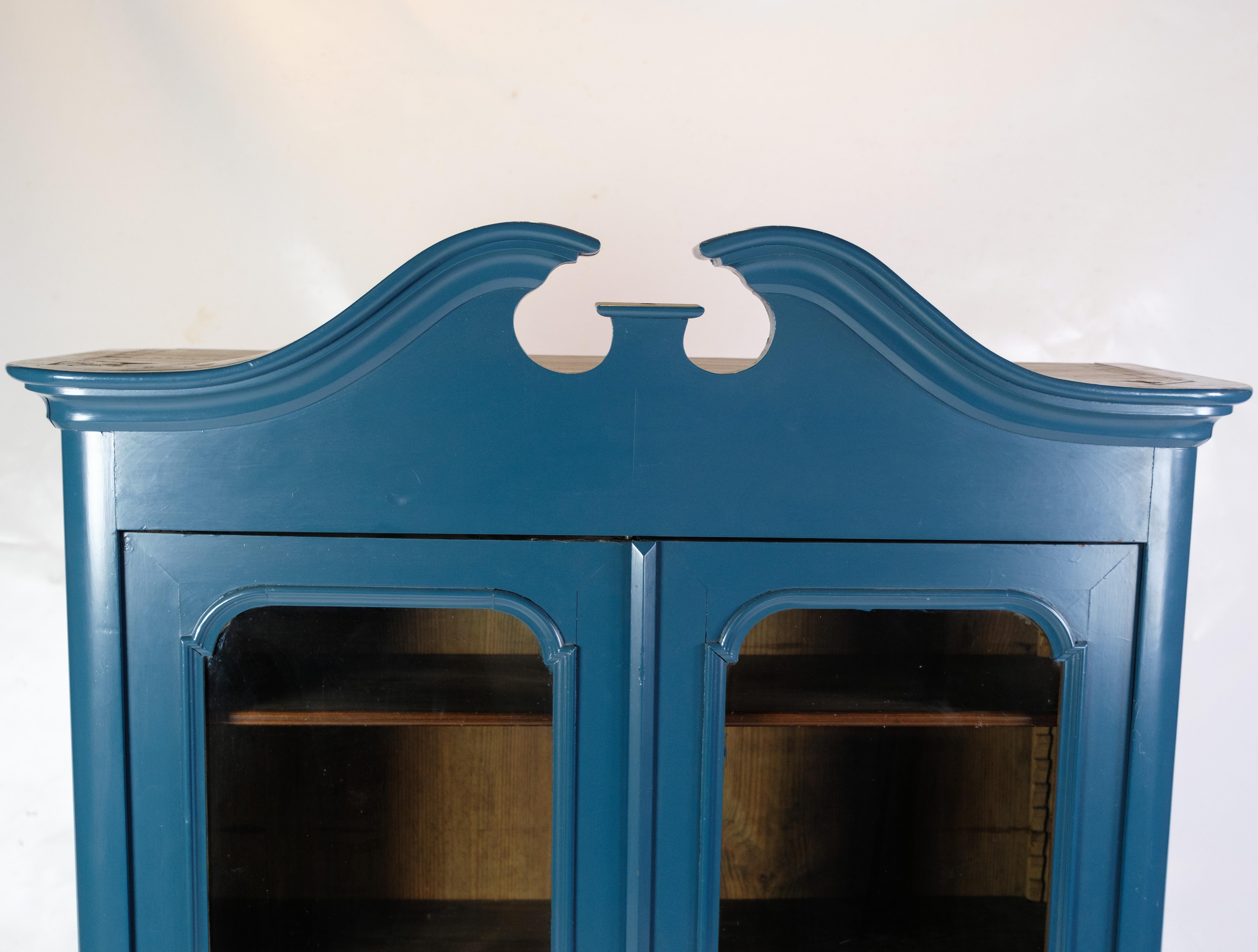 Antique Display Cabinet/Vitrine Painted In Blue From 1920s For Sale 2