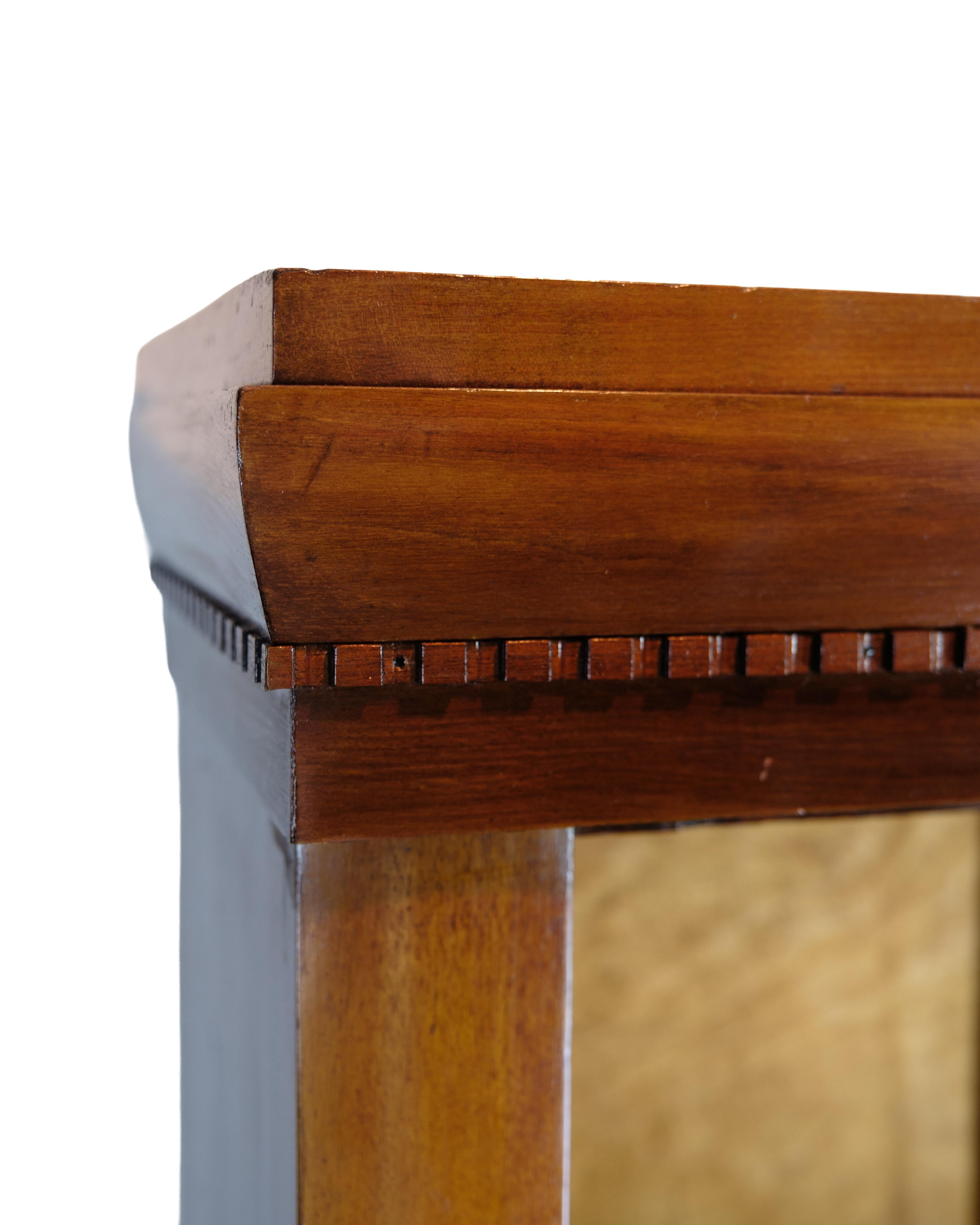 Vitrina Antigua Con Estantes Ajustables De Caoba De Los Años 20 Danés en venta