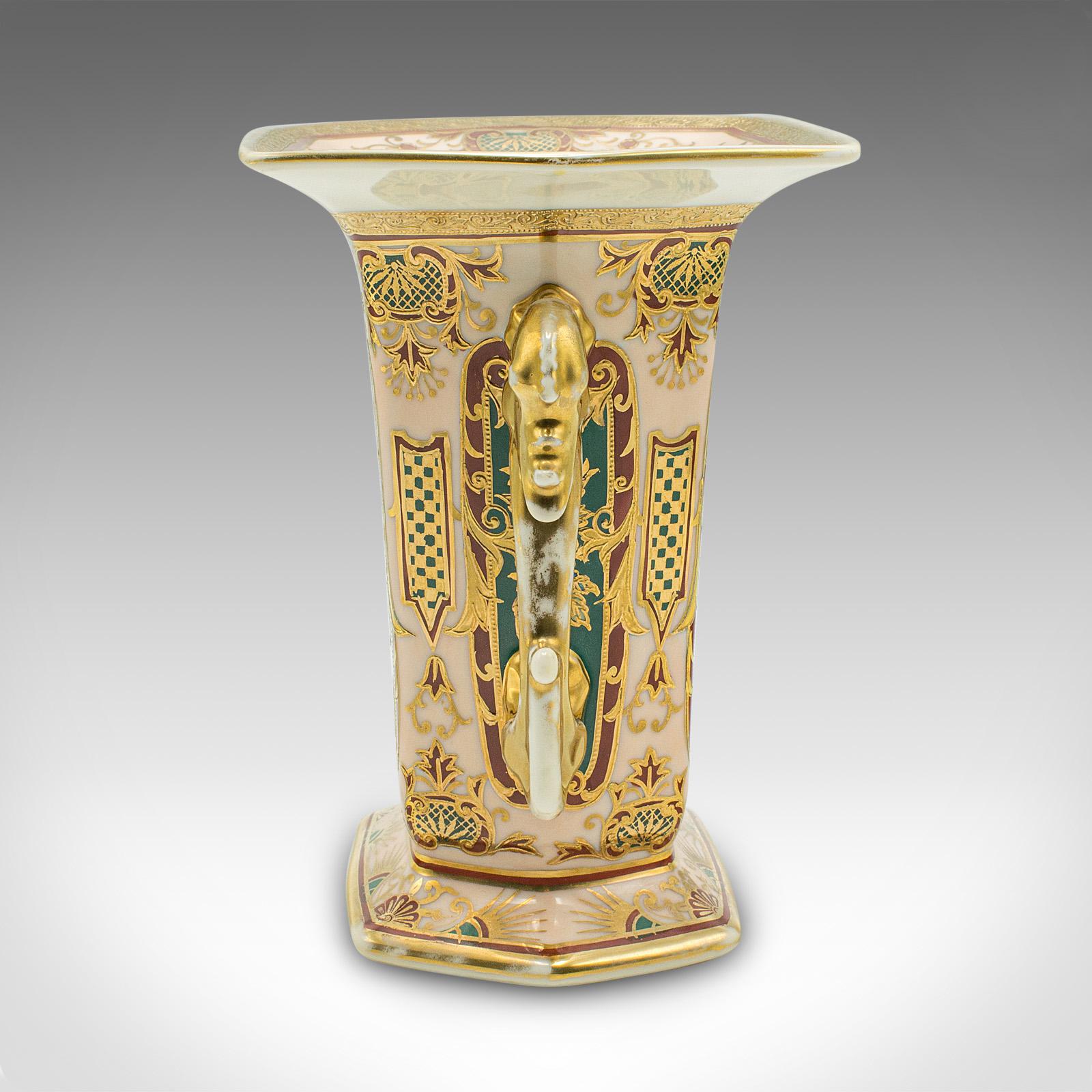 Vase d'exposition ancien japonais, céramique ornée, manches de fleurs, Noritake, vers 1920 Bon état - En vente à Hele, Devon, GB