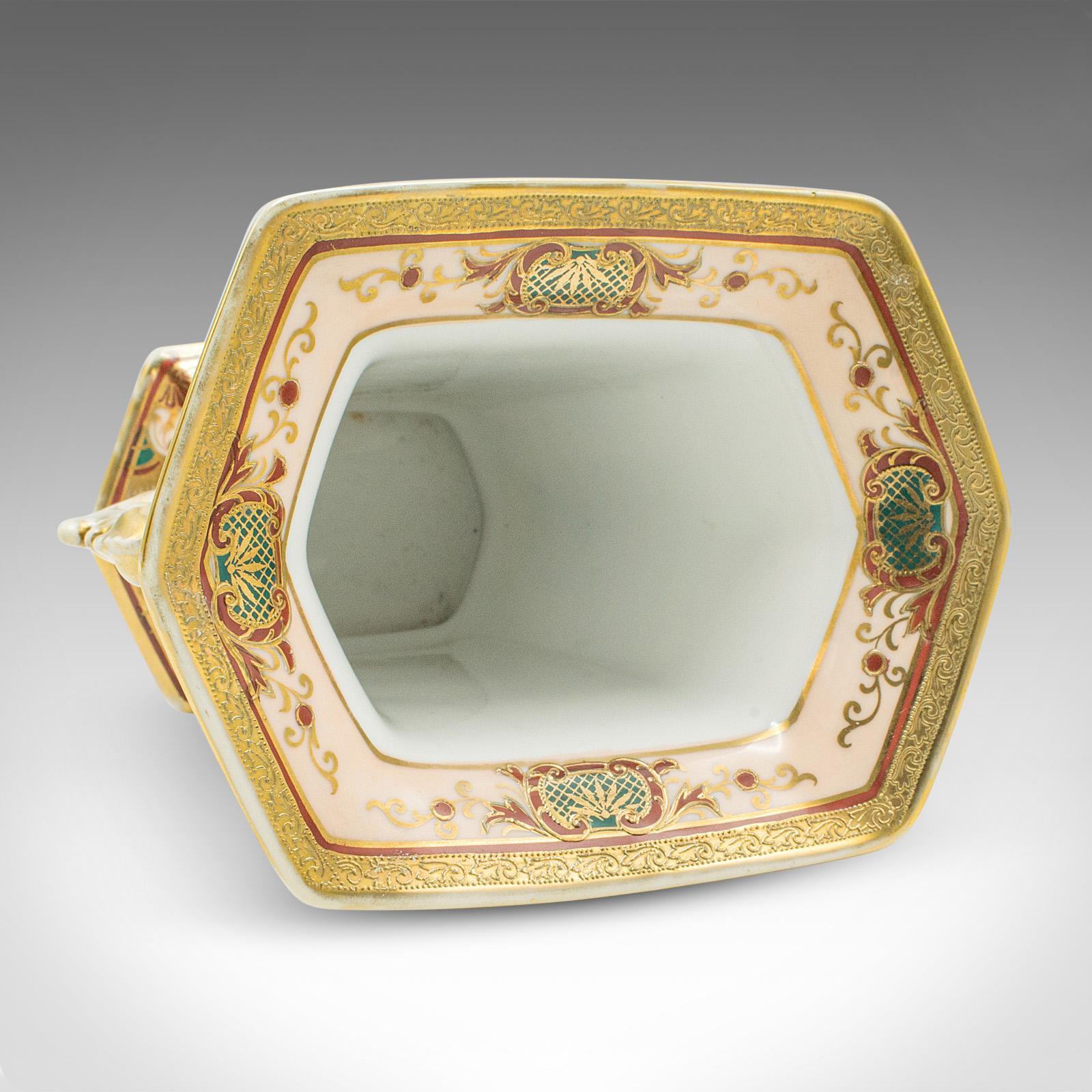 20ième siècle Vase d'exposition ancien japonais, céramique ornée, manches de fleurs, Noritake, vers 1920 en vente