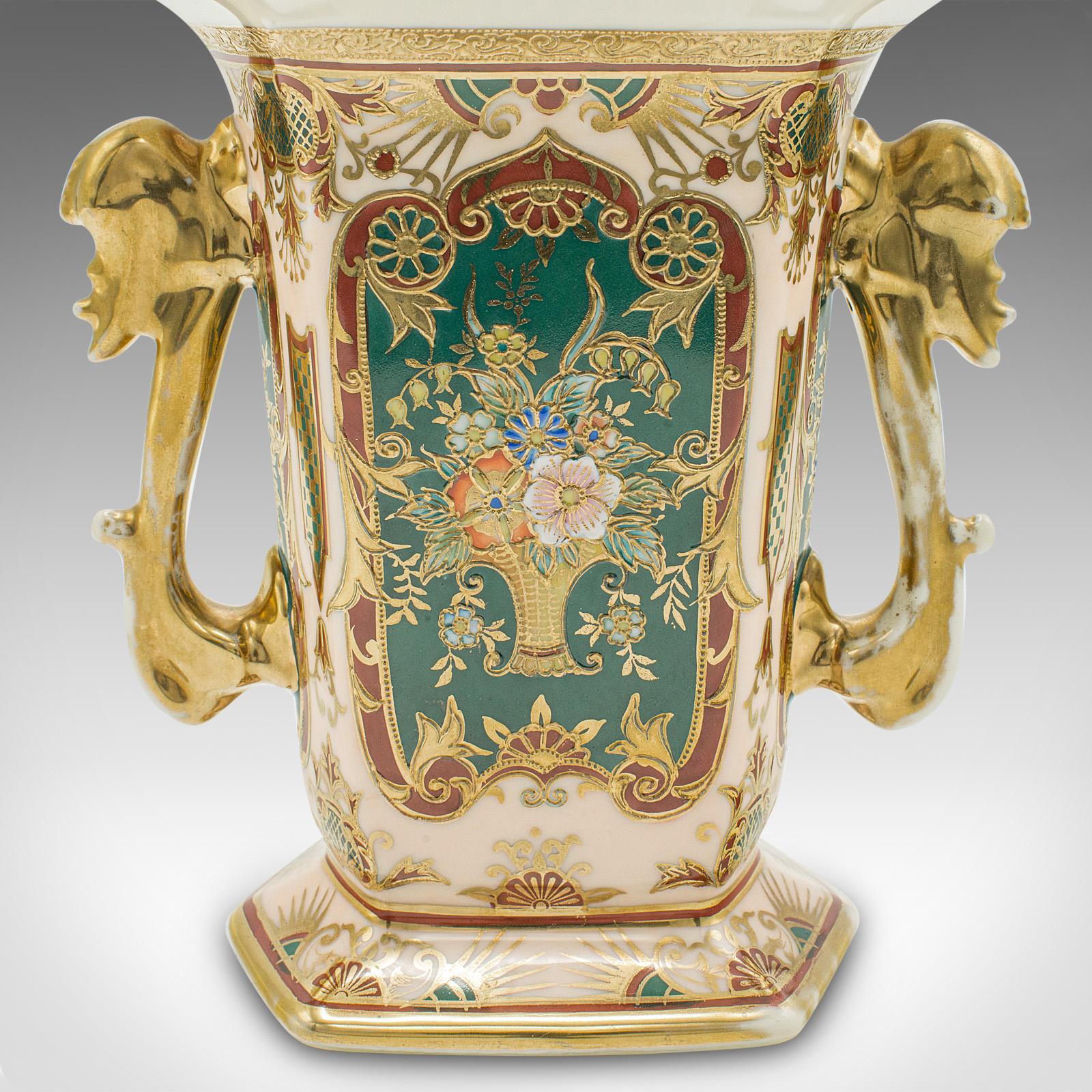 Vase d'exposition ancien japonais, céramique ornée, manches de fleurs, Noritake, vers 1920 en vente 2