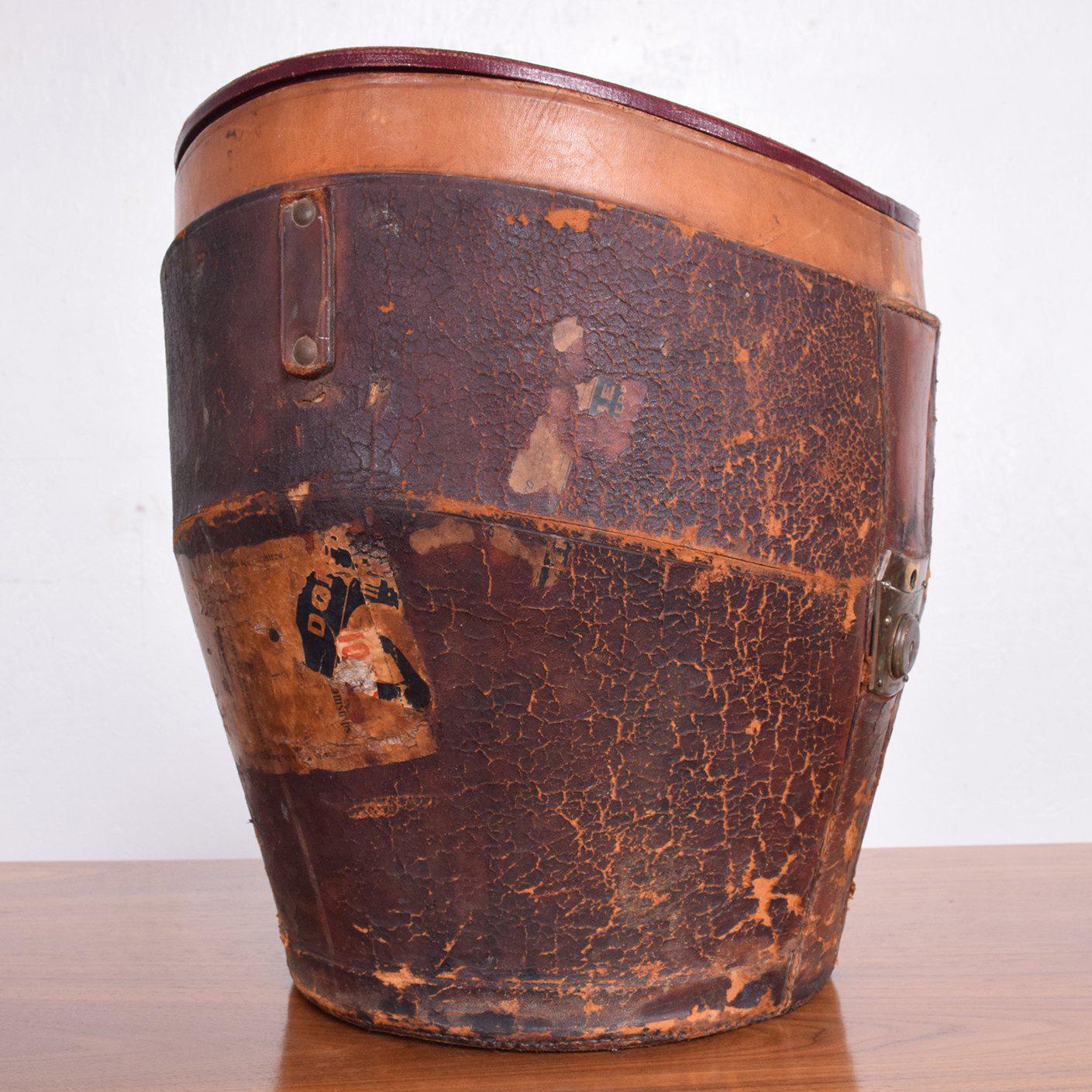 Antique Distressed Luggage Leather Hat Box, 1800s 1