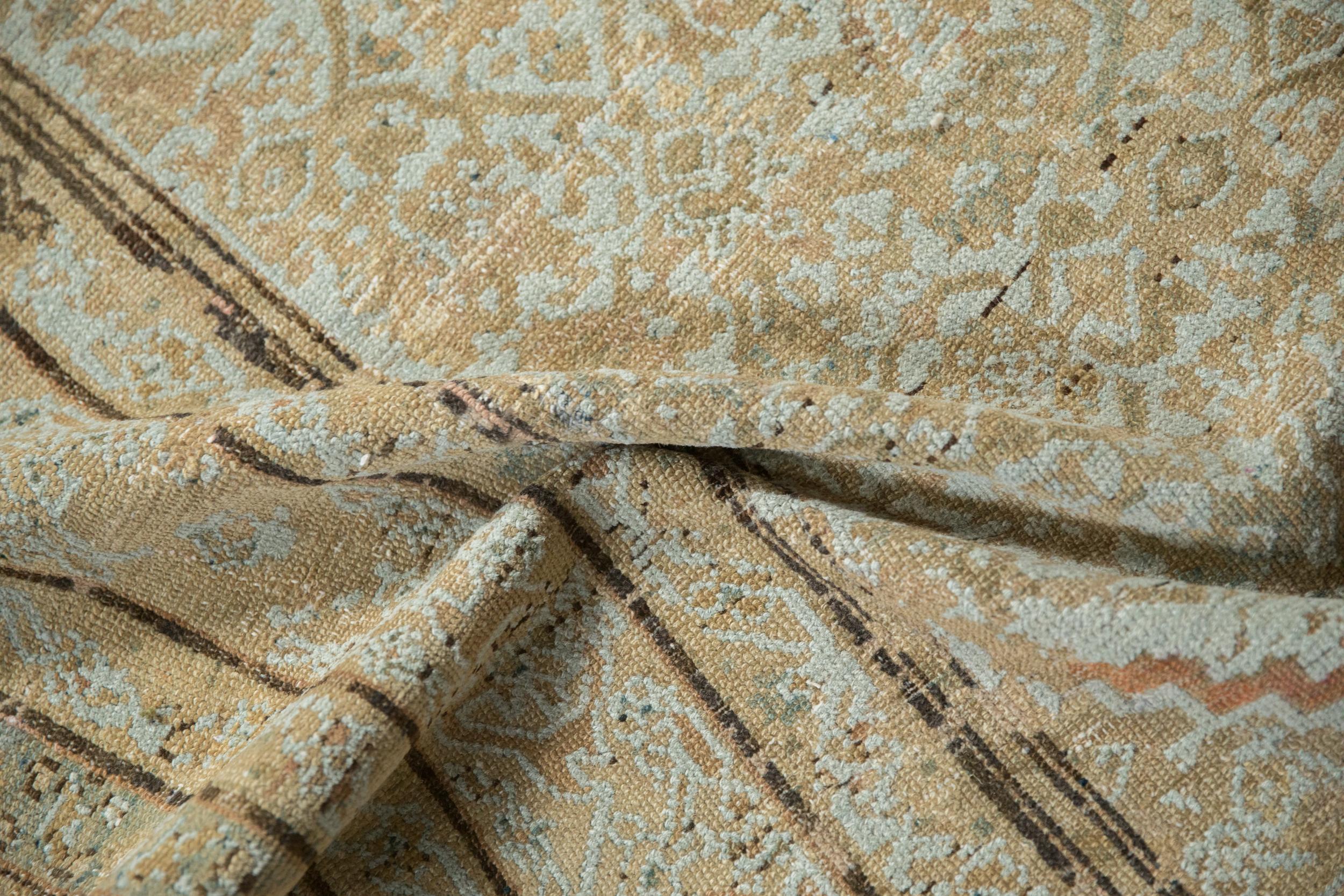 Antiker Distressed Malayer-Teppich im Used-Look im Angebot 4