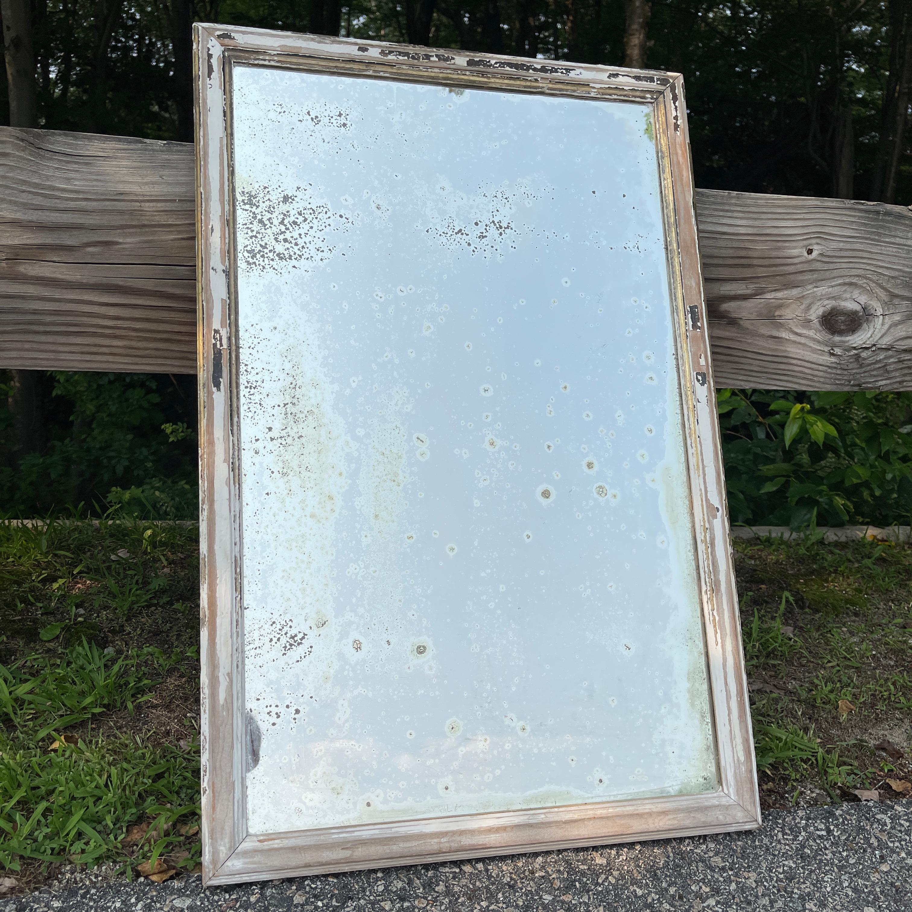 Antique Distressed Painted Wall Mirror In Distressed Condition In Hanover, MA