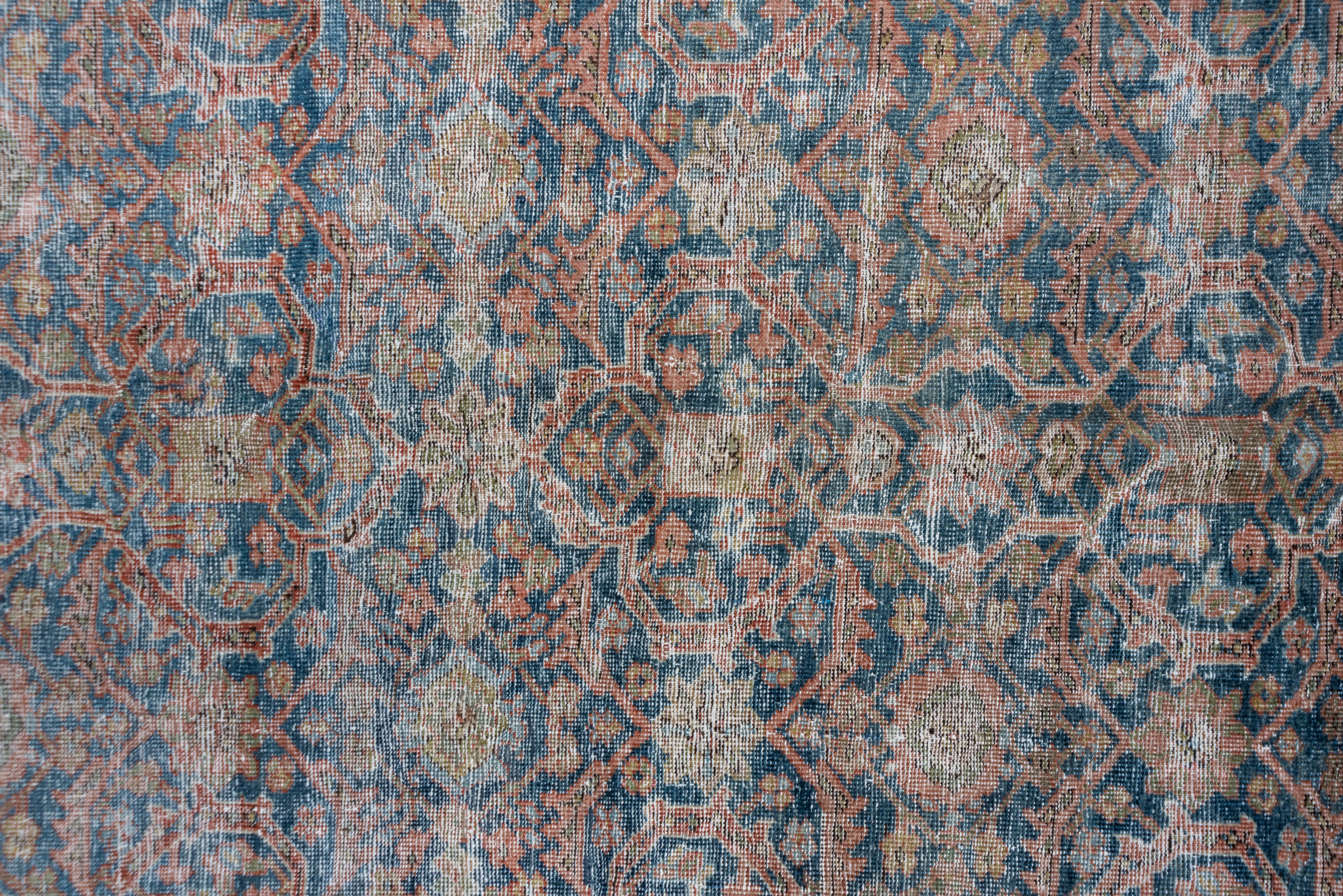 Antique Distressed Persian Mahal Carpet, Blue Field, Gallery Size In Good Condition For Sale In New York, NY