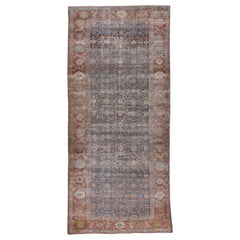 Antiker Distressed Persian Mahal Teppich:: Blaues Feld:: Galerieformat