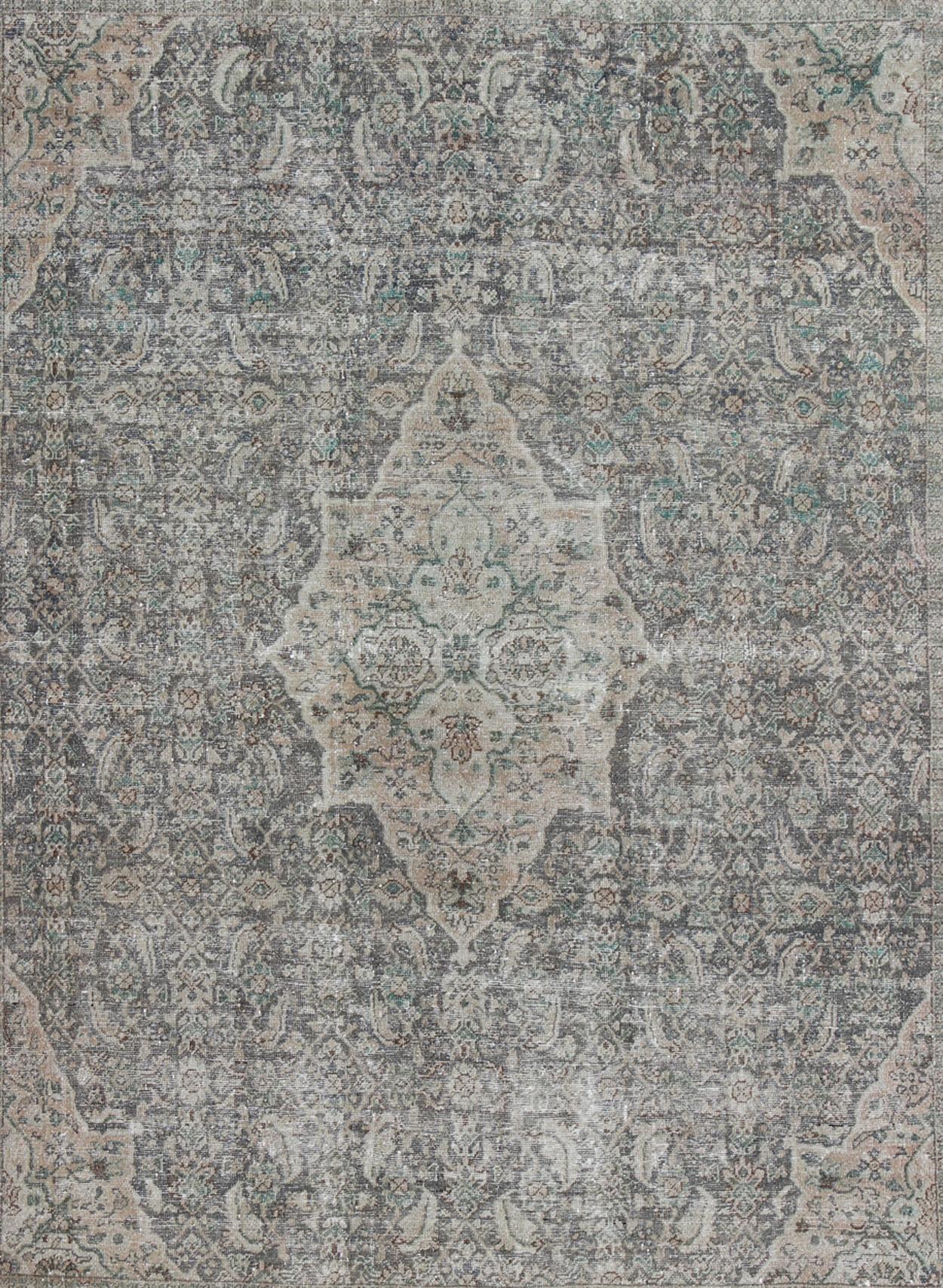 Wool Antique Distressed Persian Mahal/Sultanabad Rug in Light Gray, Blush/Pink For Sale