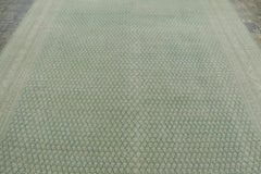 Antique Distressed Saraband Rug with Paisley Pattern in Green Hues - Rug & Kilim