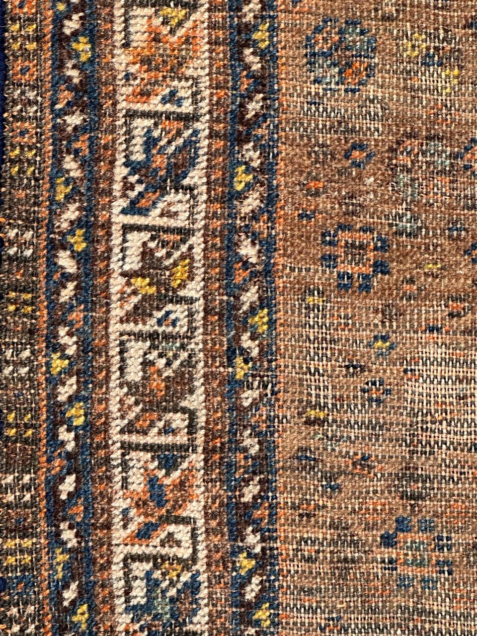 Antique distressed Shiraz rug For Sale 2