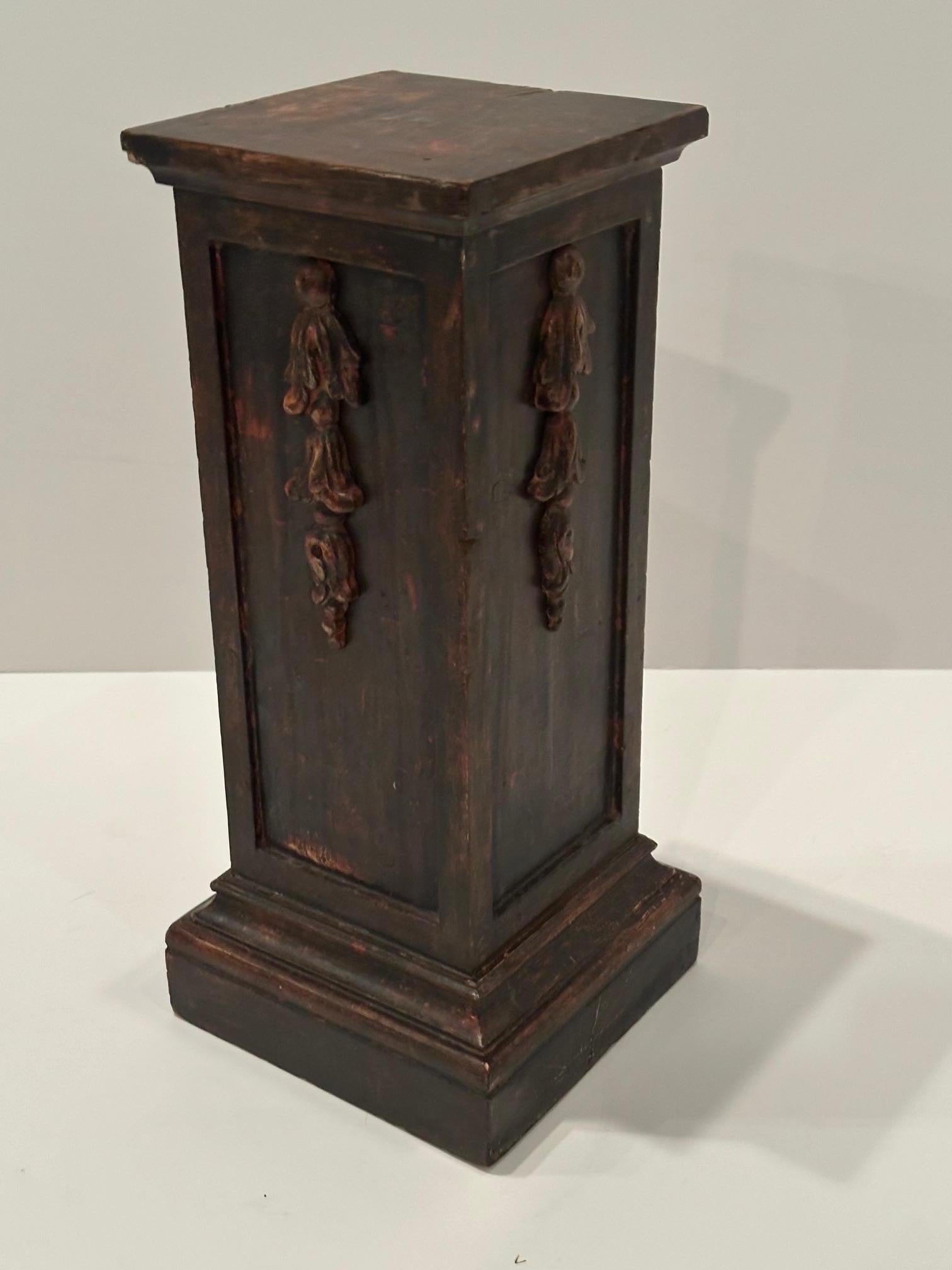 Mid-20th Century Carved Wood Plinth Accent Table For Sale