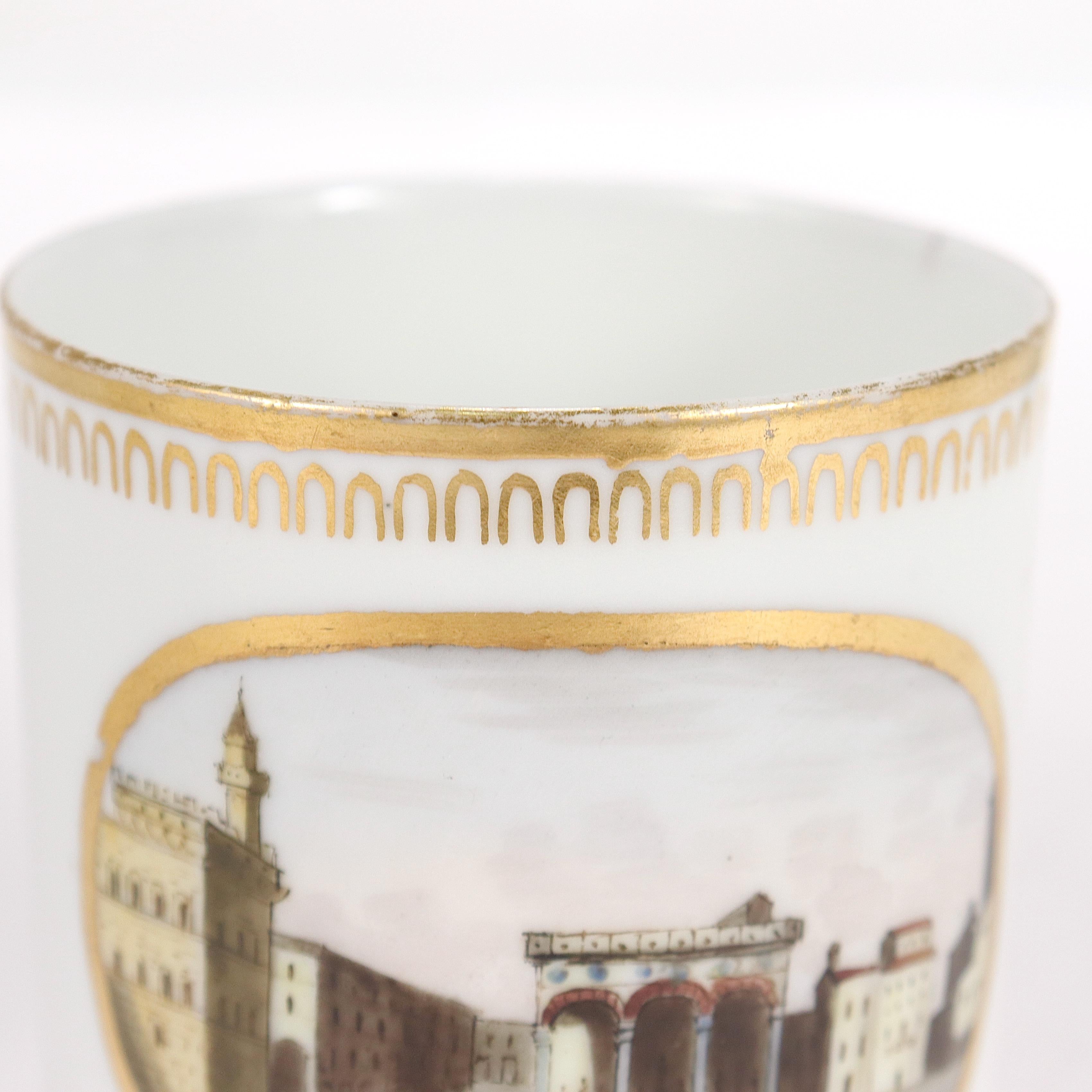 Tasse et soucoupe néoclassiques italiennes en porcelaine de Doccia antique  en vente 4