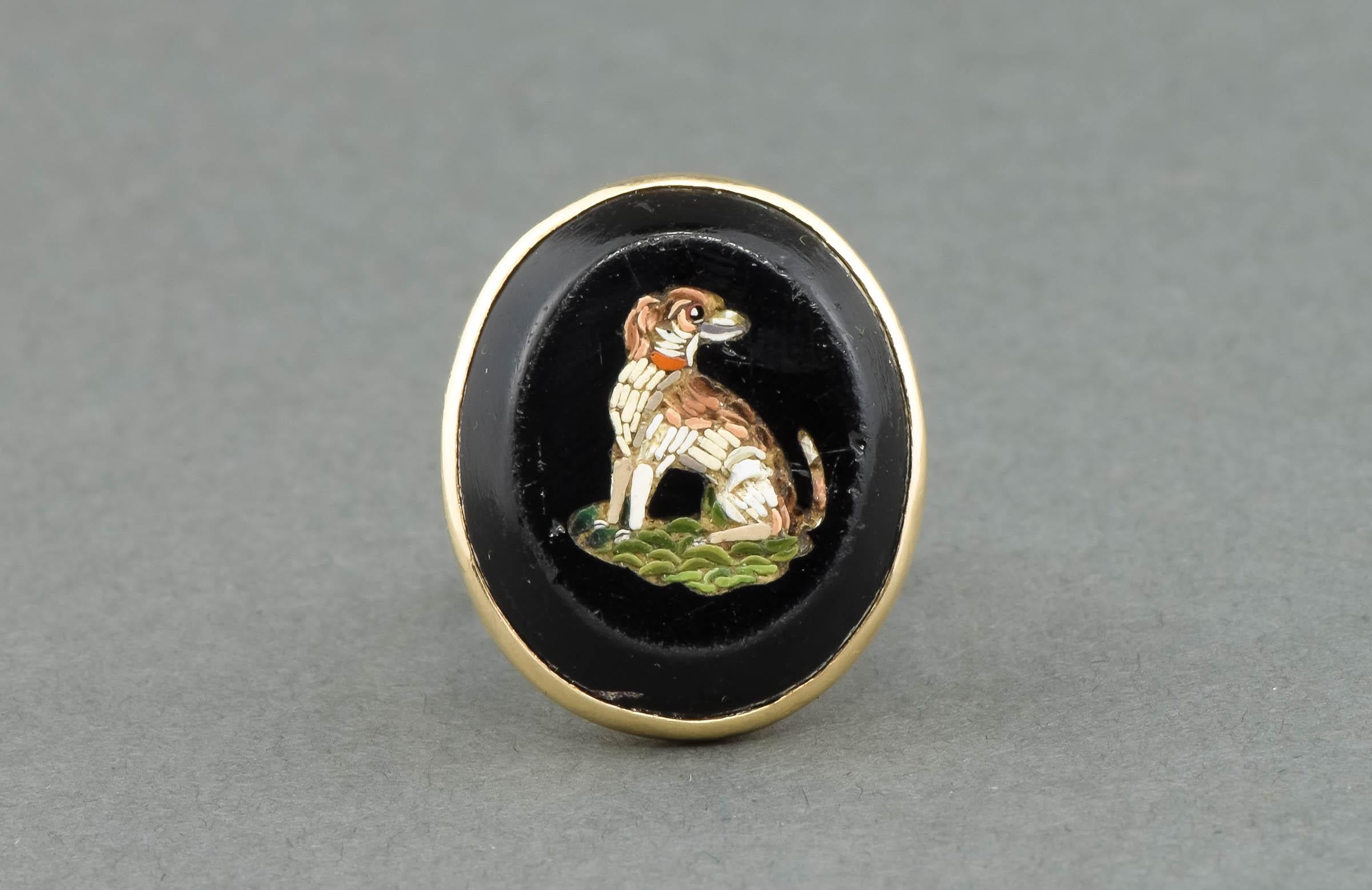 Victorian Antique Dog Micro Mosaic Ring in 12K Gold with Engraved Shoulders For Sale