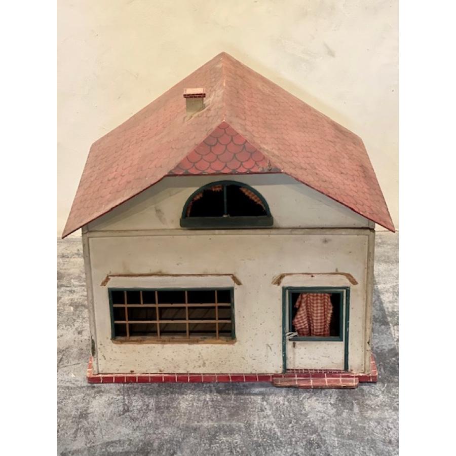 Antique Doll House, AC-0149 In Fair Condition For Sale In Scottsdale, AZ