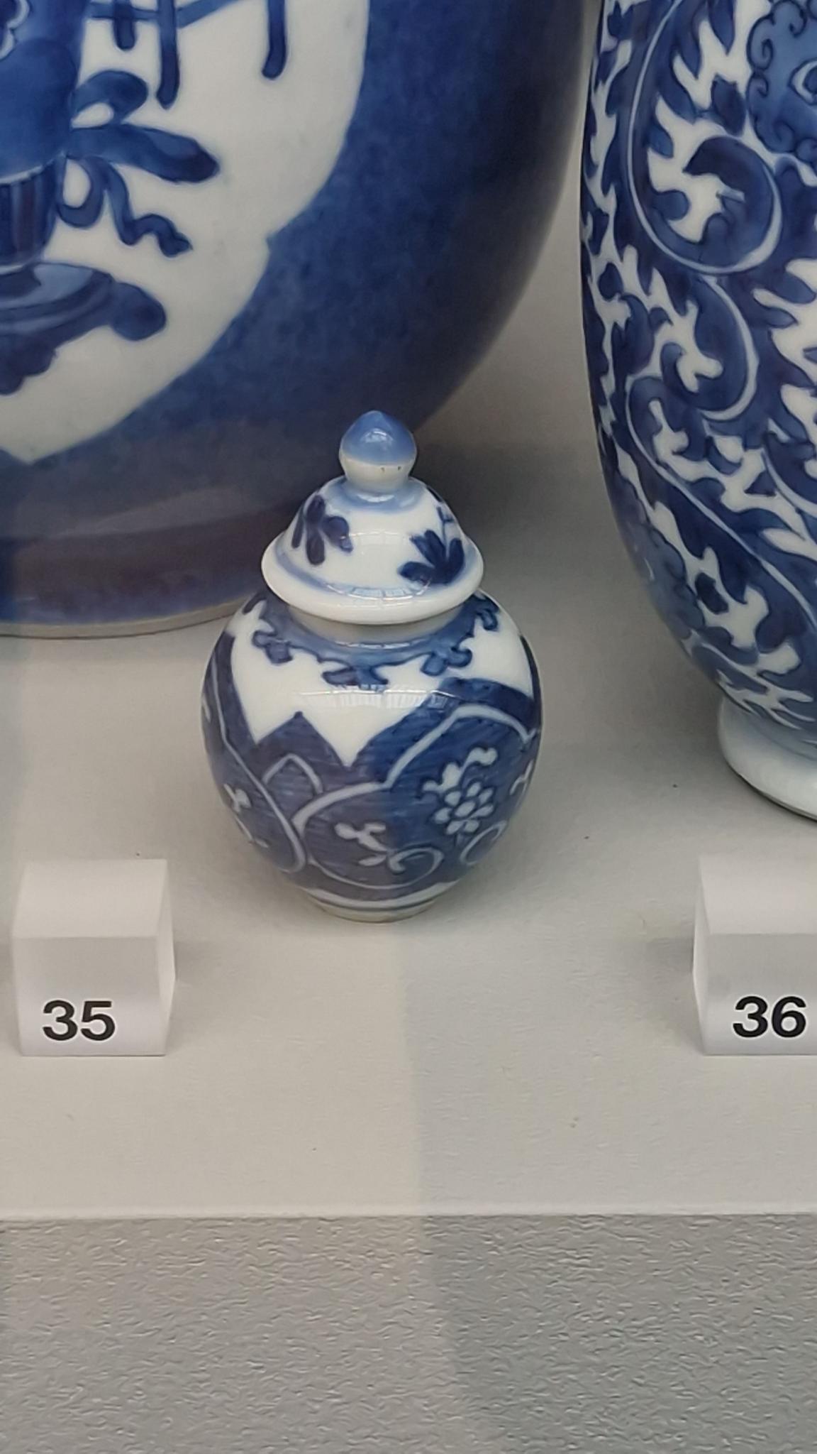 Antique Doll House Miniature Kangxi Period Chinese Porcelain Lidded Jar For Sale 6